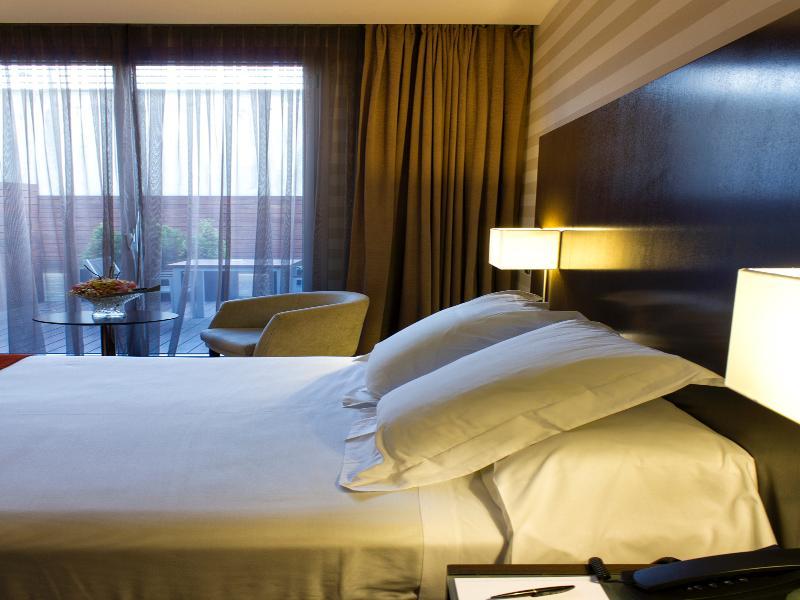 Zenit Pamplona 4* Cordovilla