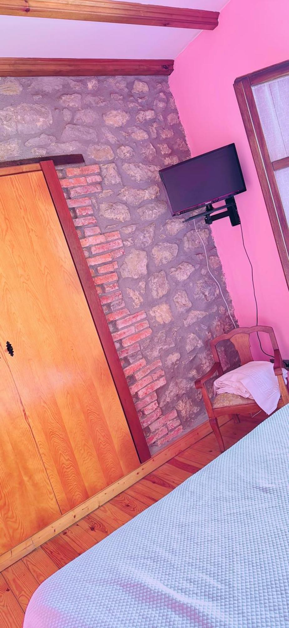 Casa Albertino Guest house Larteme