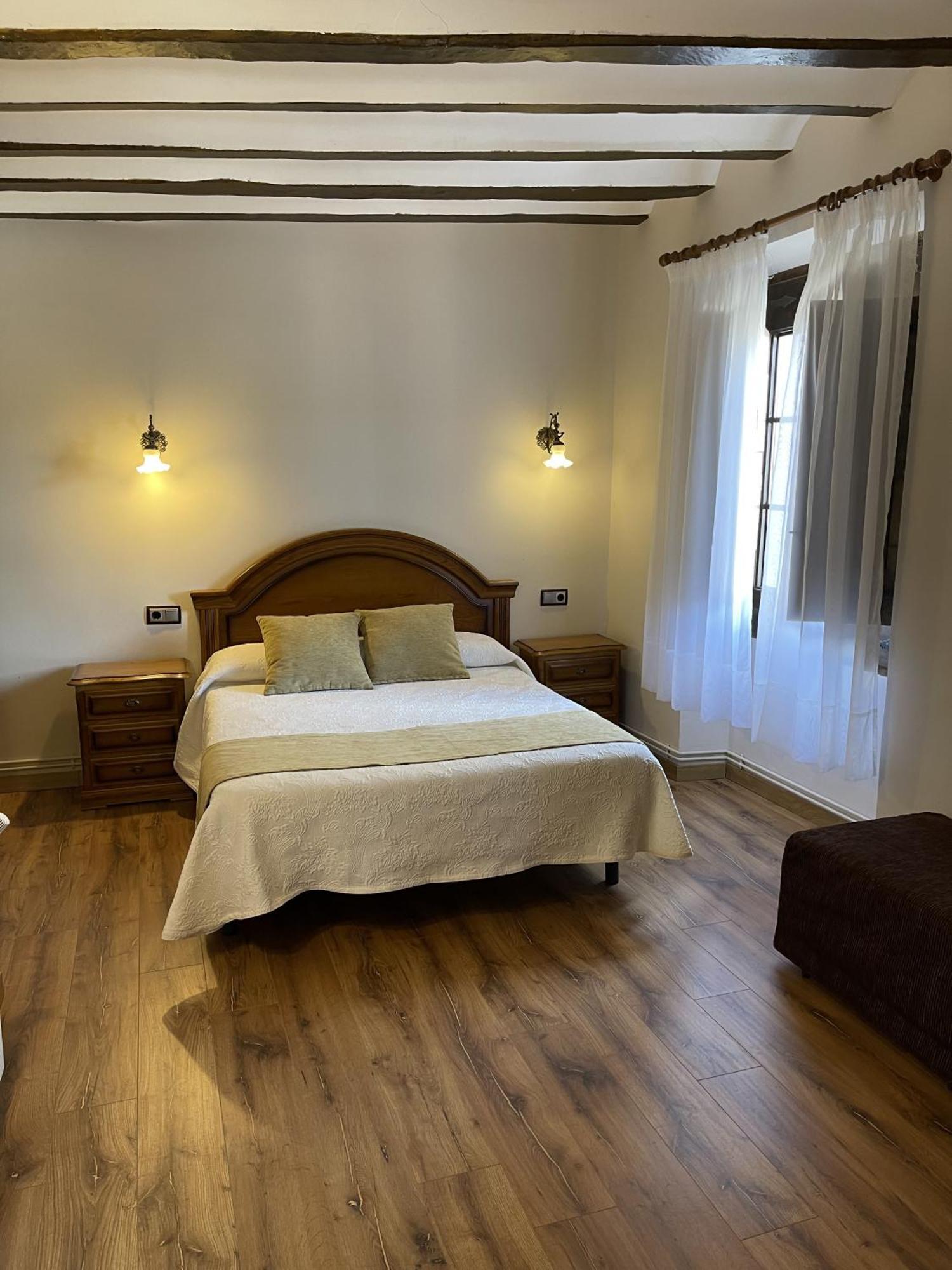 Casa Rural Hormilla Country house *