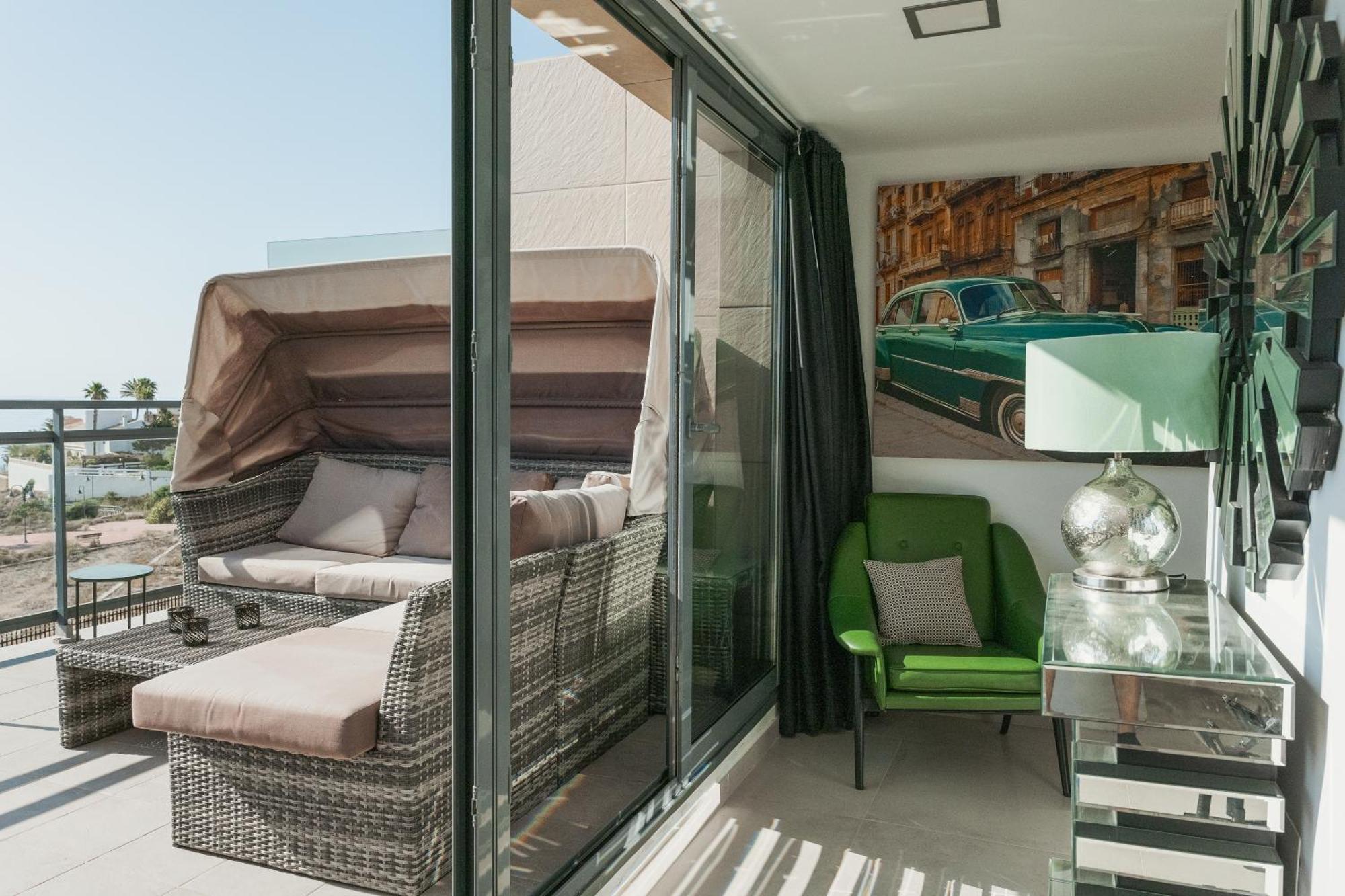 Bs Luxury Estate *