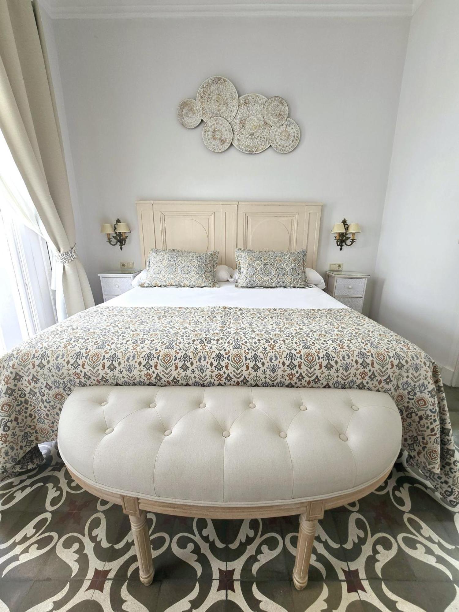 La Gitanilla & Encanto Jerez Bed & Breakfast *