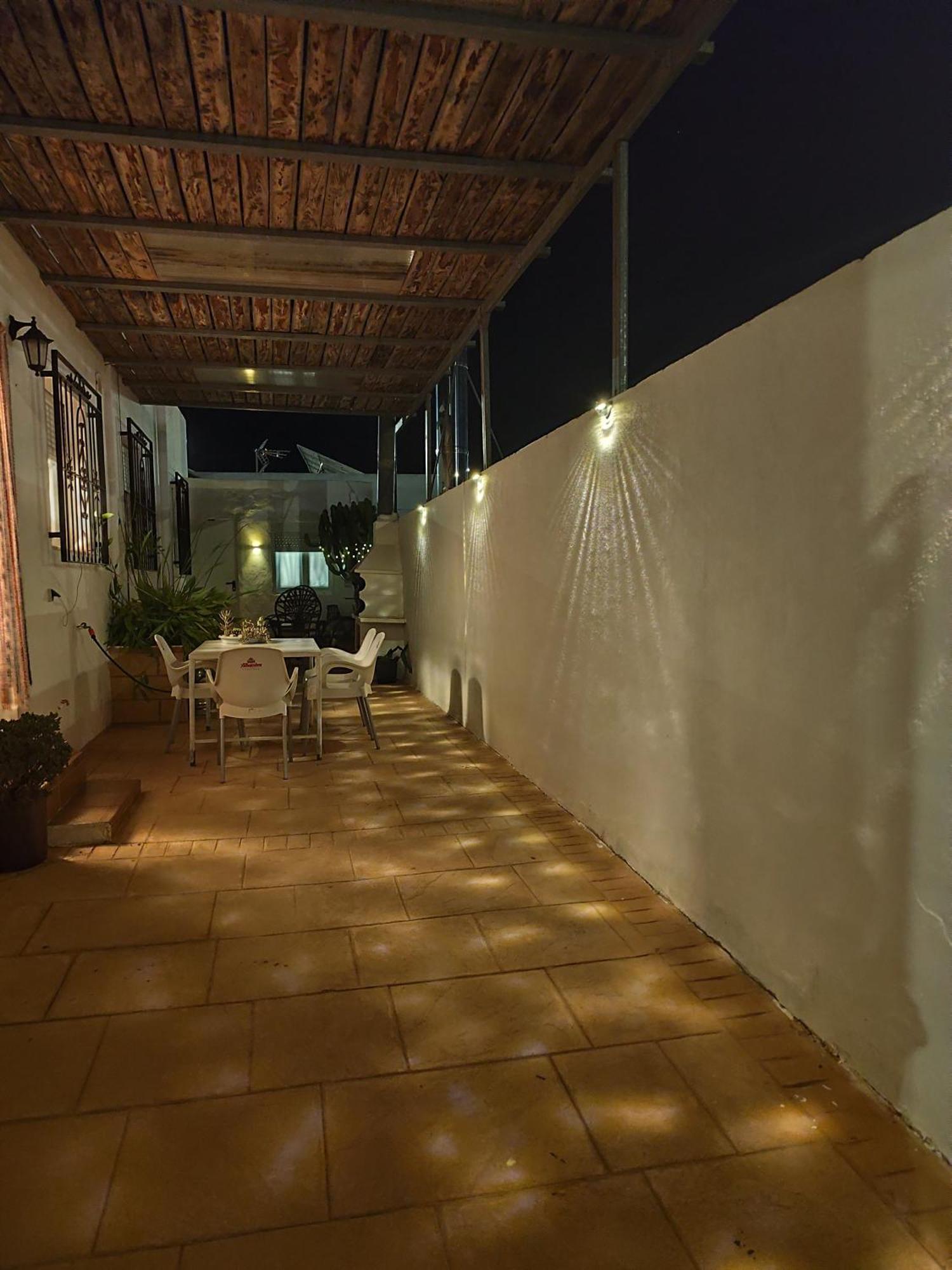 Casa Clara Vivienda Con Patio Exterior Y Barbacoa * Nijar