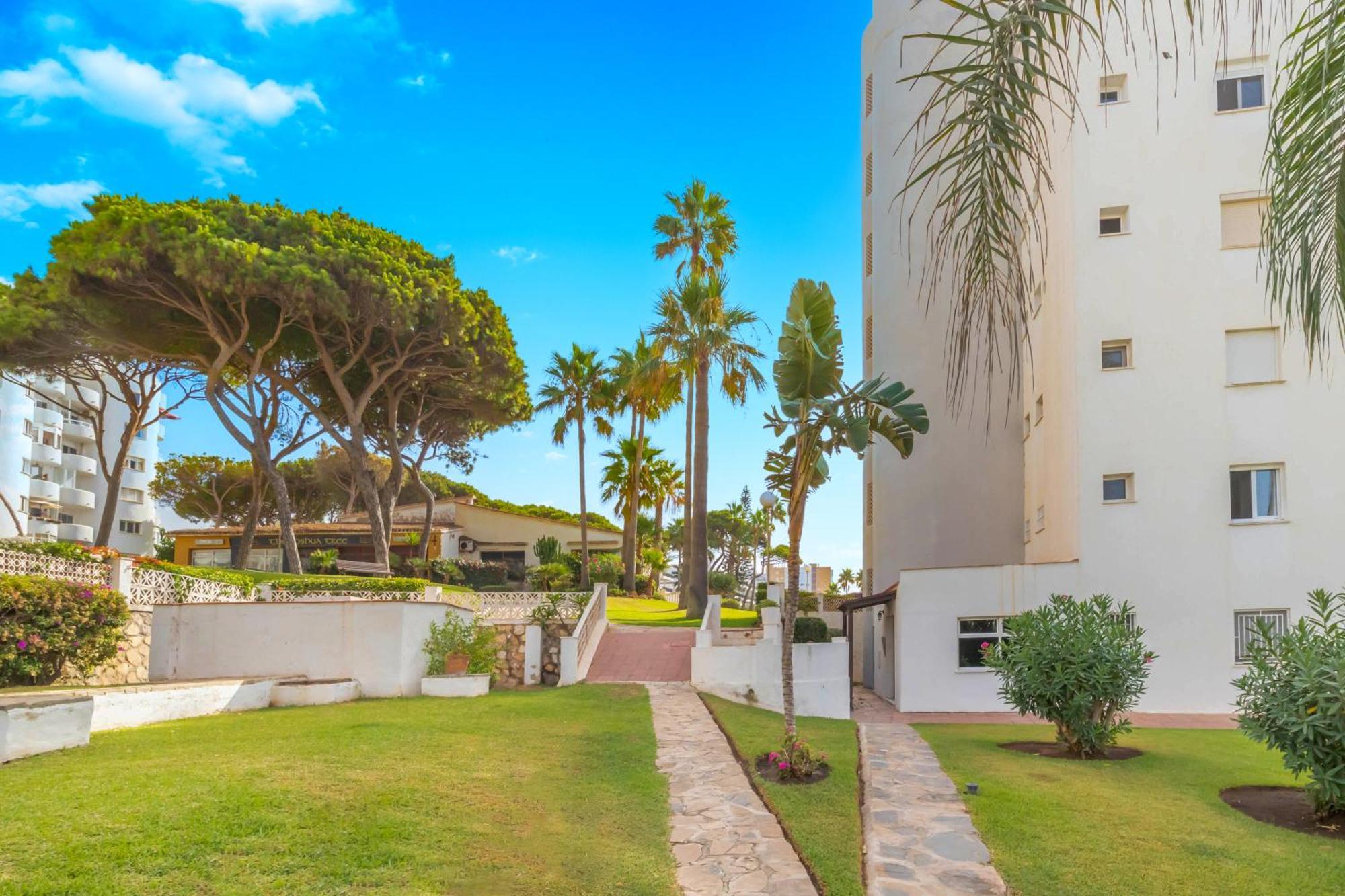 Calahonda Frontline Algaida - Happy Apartment Sitio de Calahonda