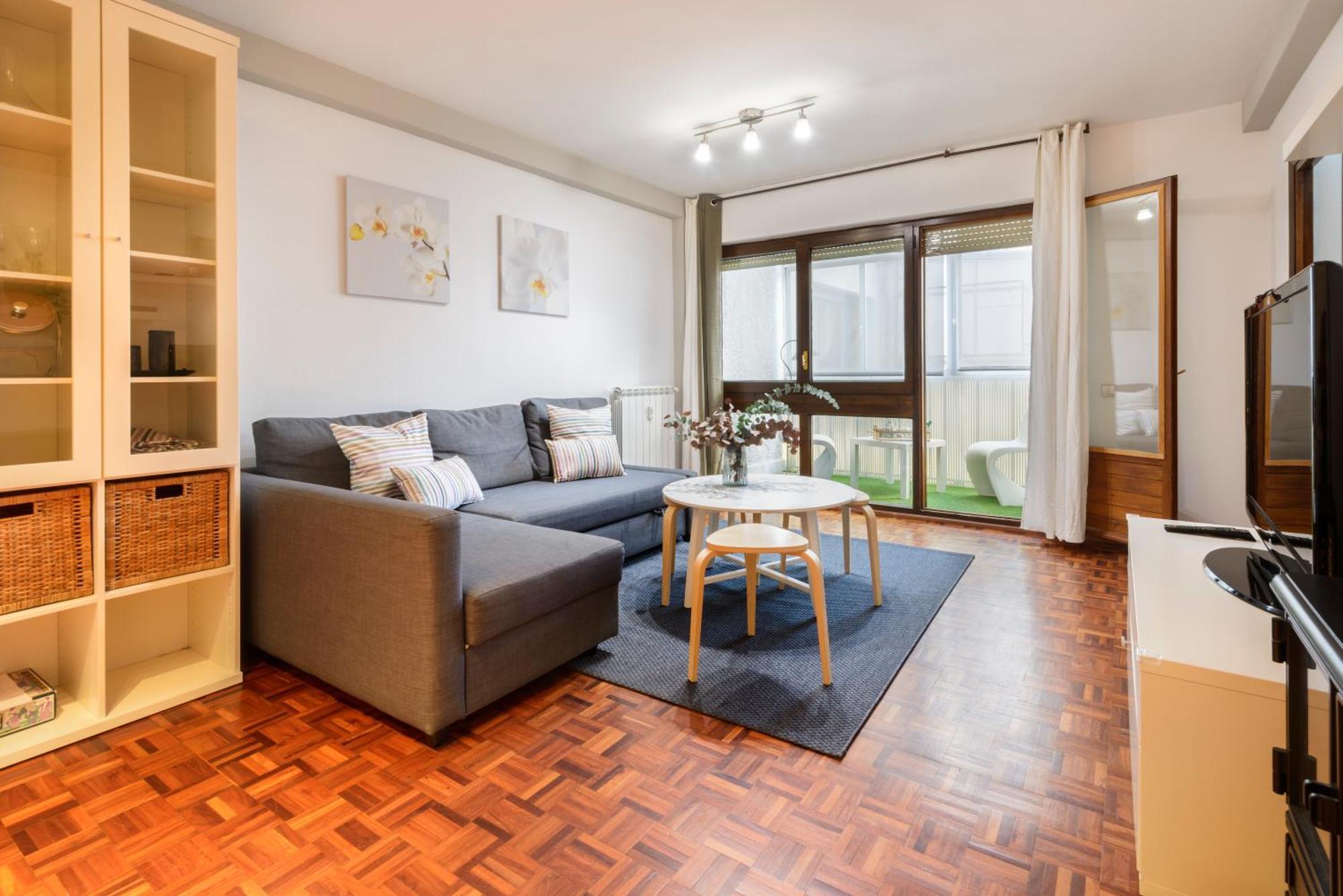 Apartamento Cortes De Aragon, Centro Jaca, Wifi Jaca