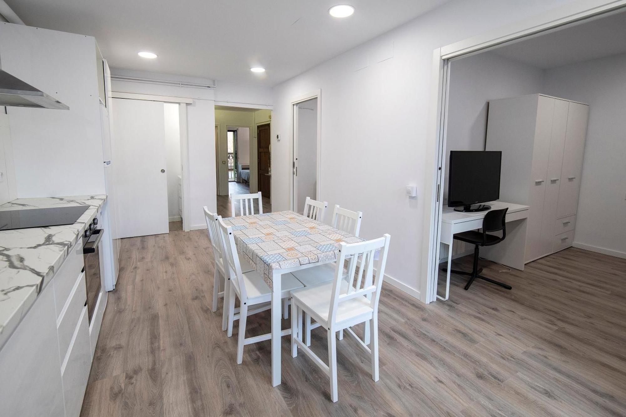 Sant Ferriol Apartment