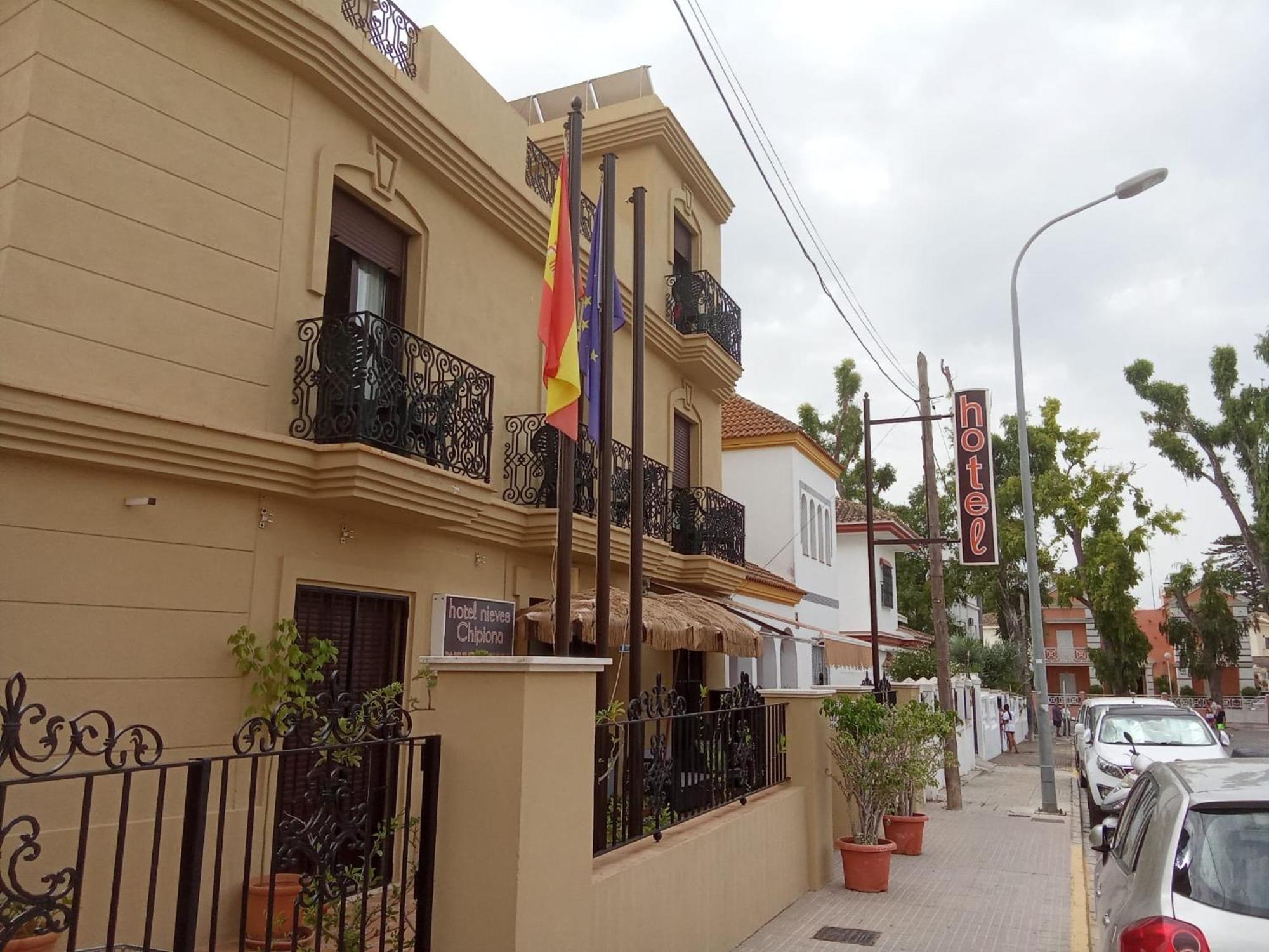 Hospederia Nieves Centro Pensión Chipiona