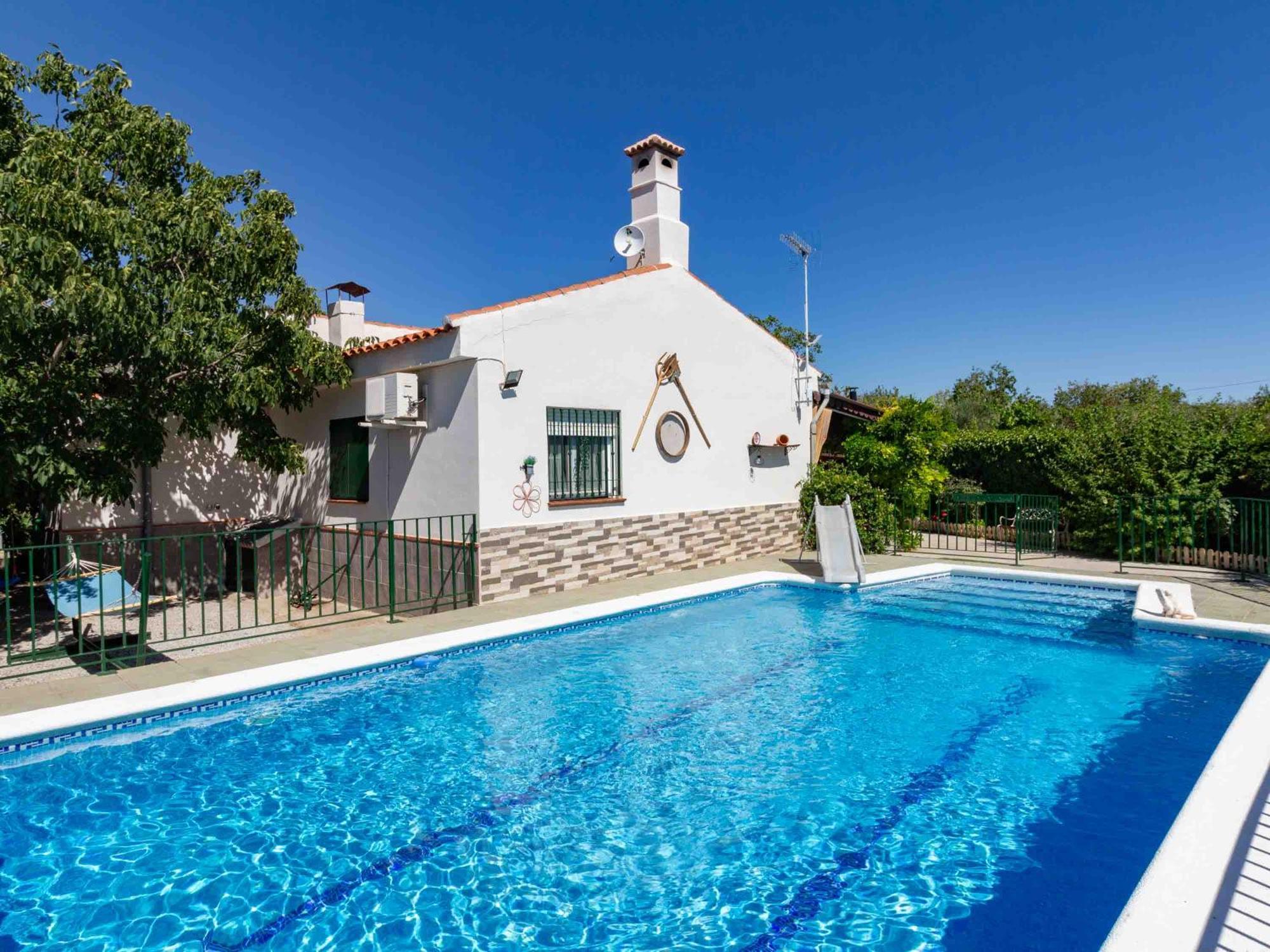 Cortijo Valmaruc Agroturismo *