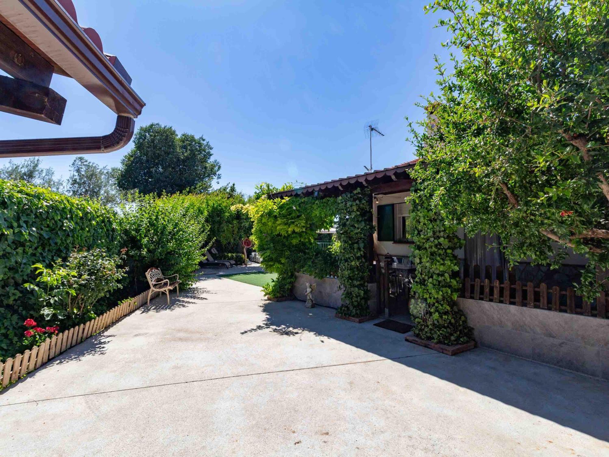 Agroturismo Cortijo Valmaruc *