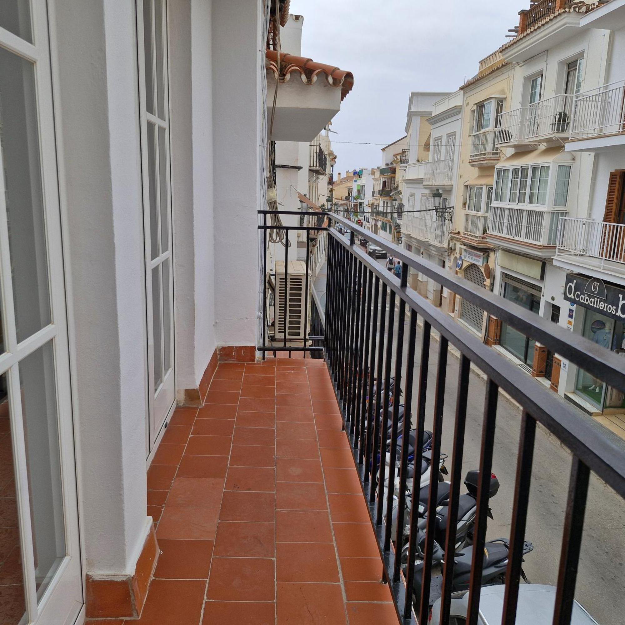 Apartment 2 *