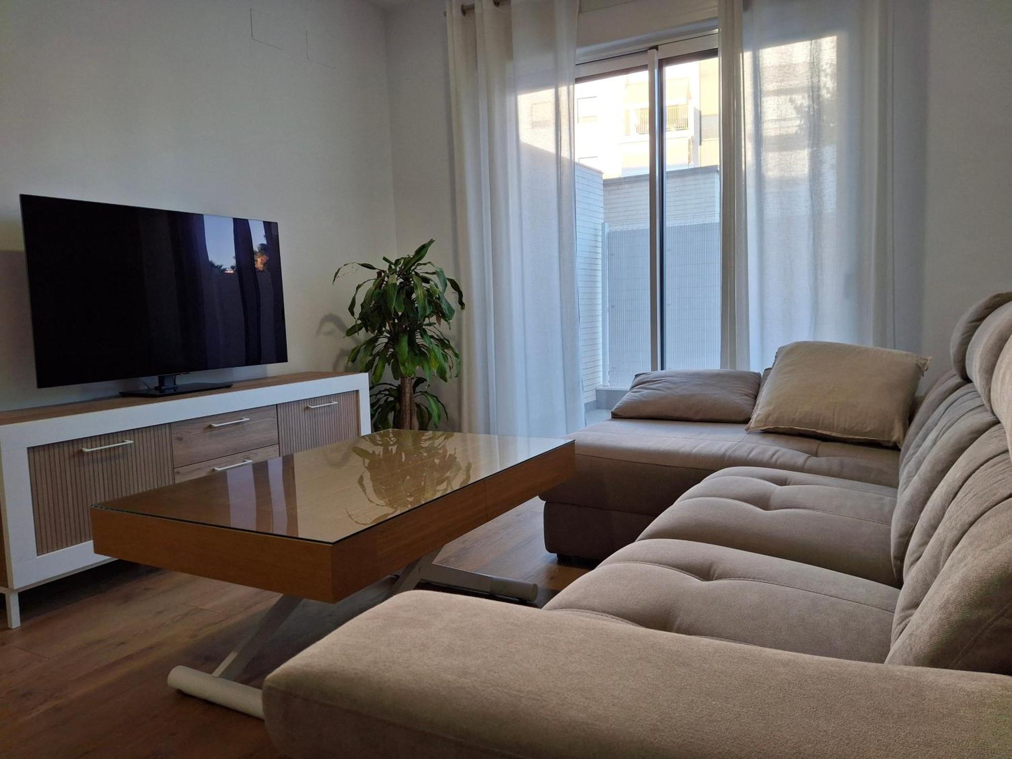 Simon, Piso Nuevo Con Piscina 2023 San Juan de Aznalfarache