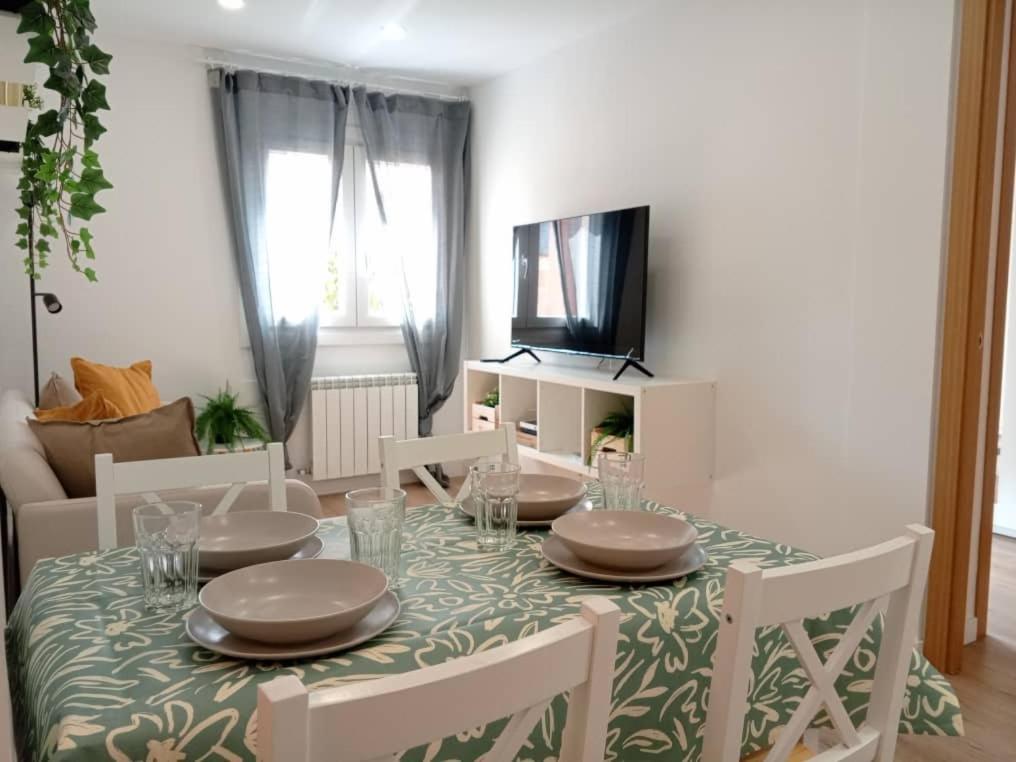 Centrico Familiar Rh 70 Apartamento *