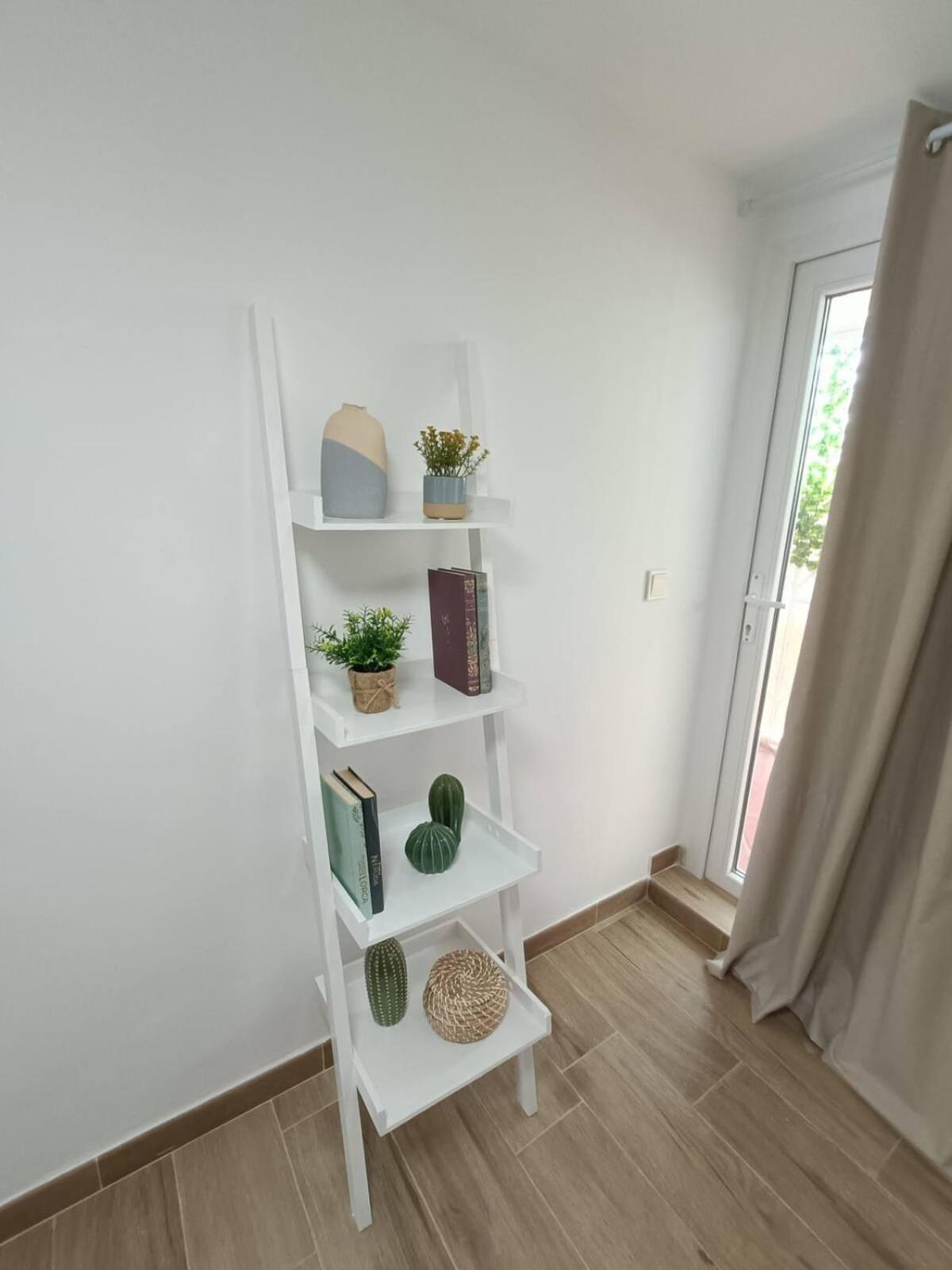Nuevo Moderno En Benicasim Con Terraza Y A Minutos De La Playa Apartment