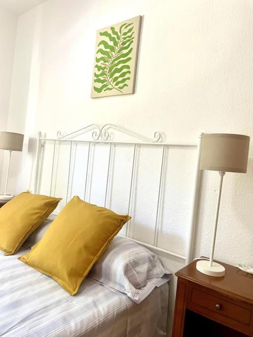 Al Lado De La Playa Apartamento *