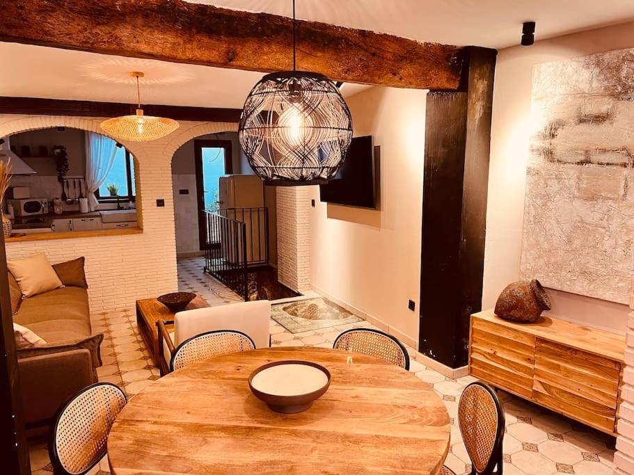 Valeria Casa Con Cueva Privada Del 1748 Requena