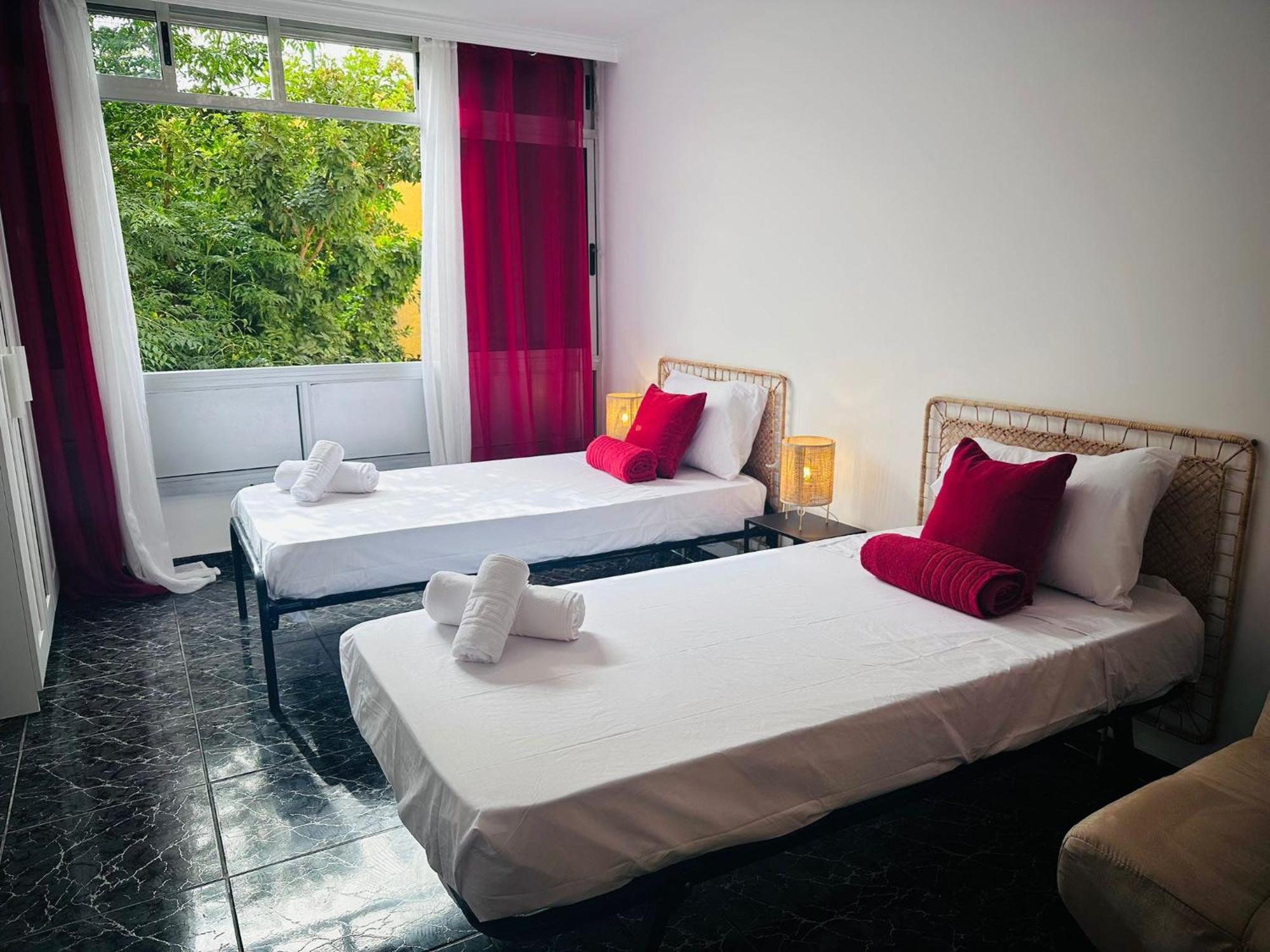 Apartamento Cozy 2-bed & Sofa-bed In Cristianos Los Cristianos (Tenerife)