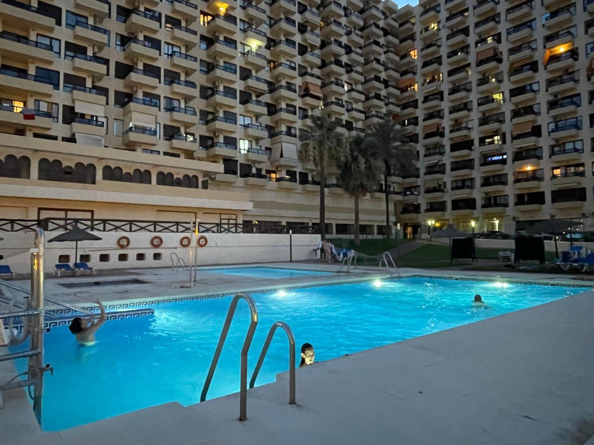 Apartamento Aloha Playa Vistas Al Mar *