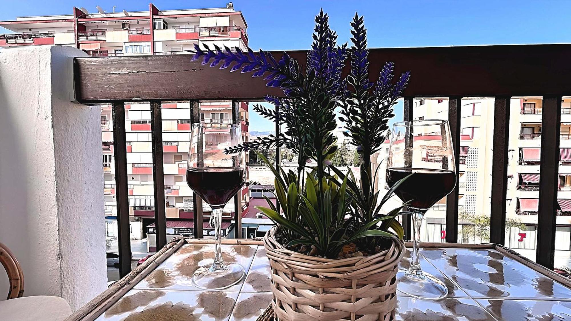 Sweet Olive Con Terraza A Pie De Playa Apartamento Torre Del Mar
