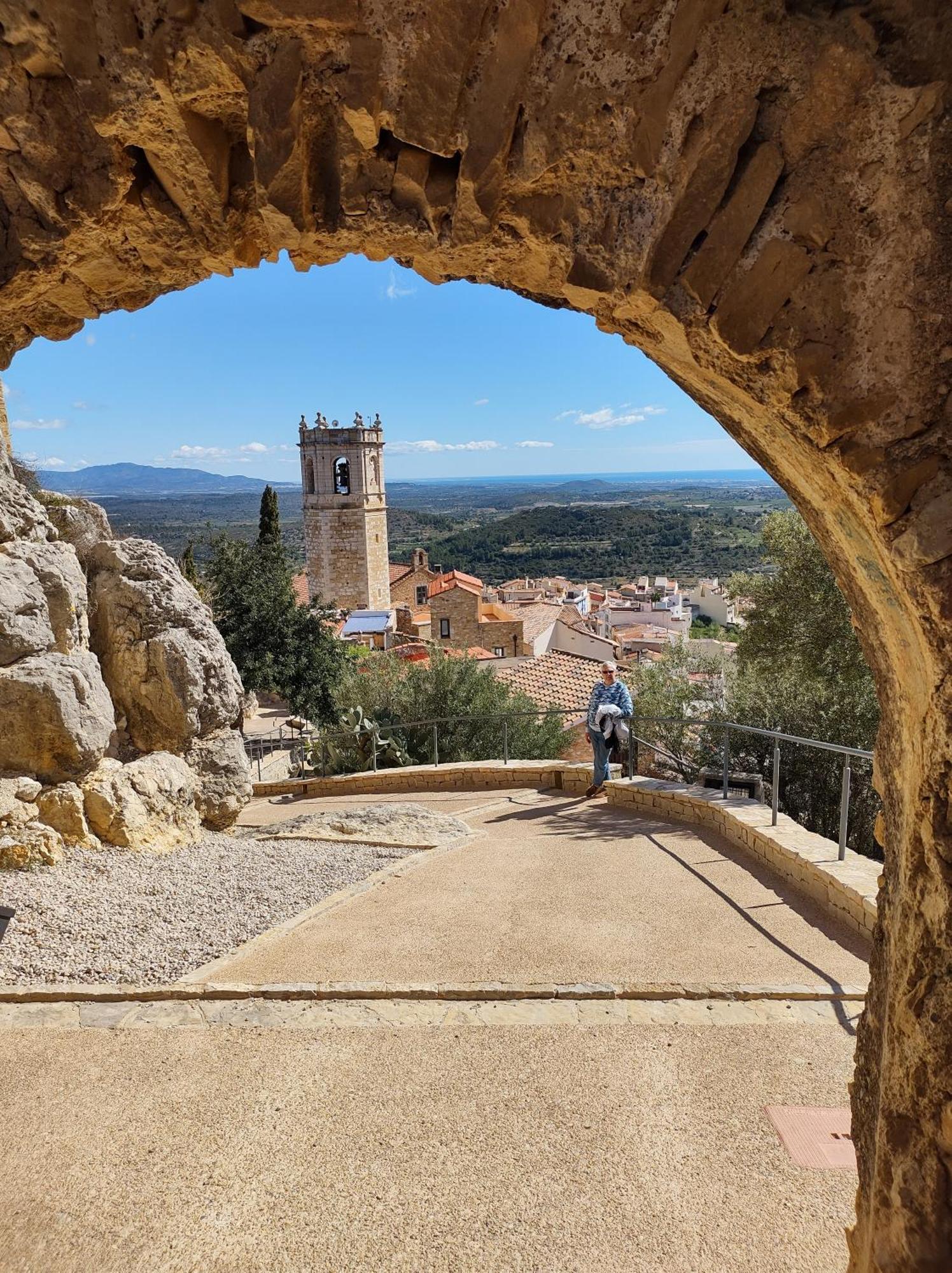 Сasa de vacaciones Tranquil And Spacious Townhouse In Historical And Picturesque Cervera del Maestre