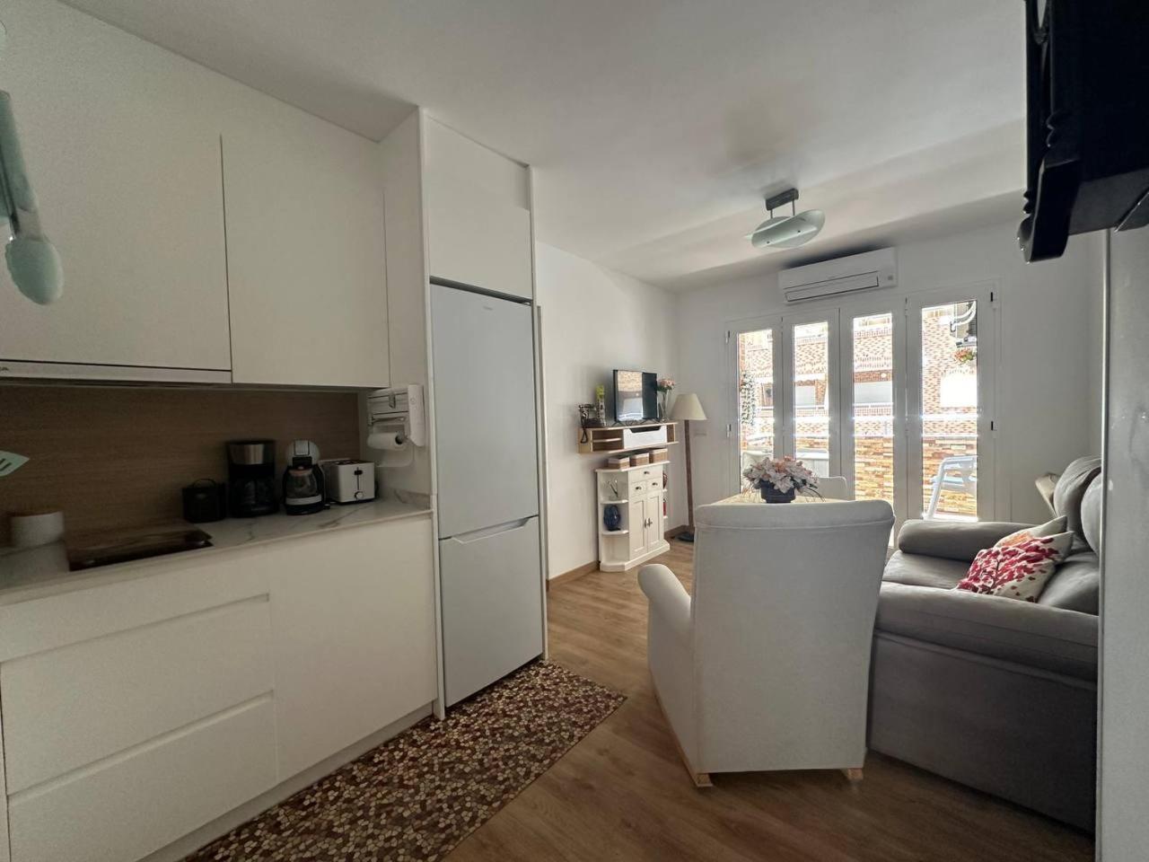 De 3 Dormitorios, Costa Marfil - Magic World Apartamento