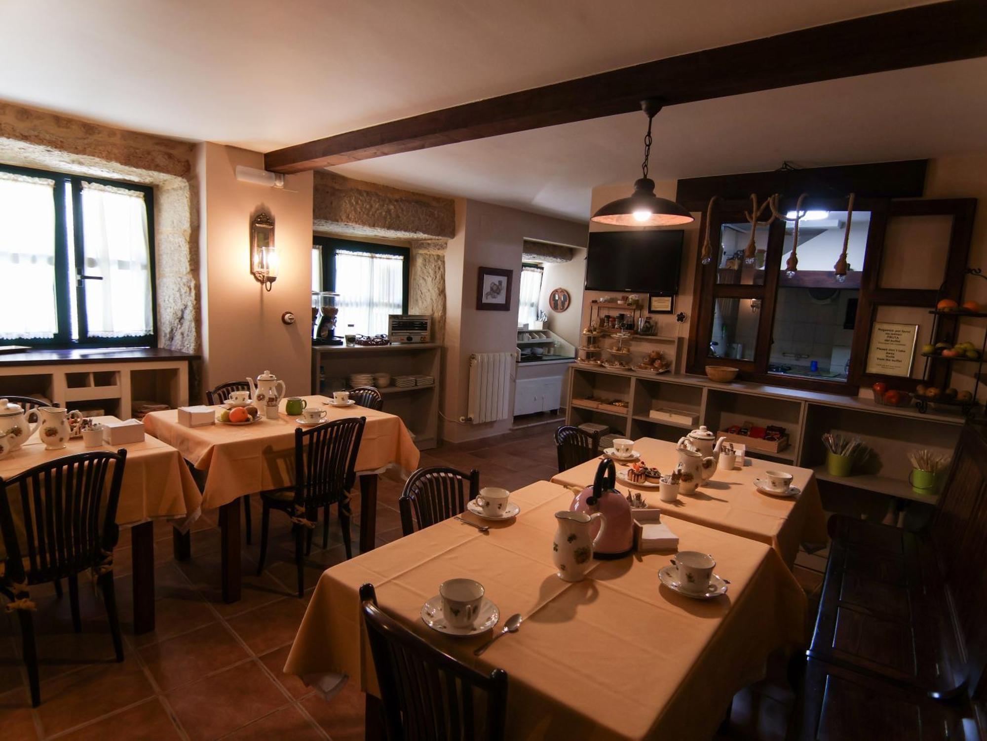 Casa Puertas Oia