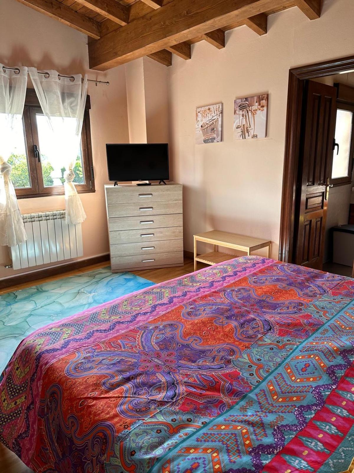 Casa Rural Holiday home Mestas De Con