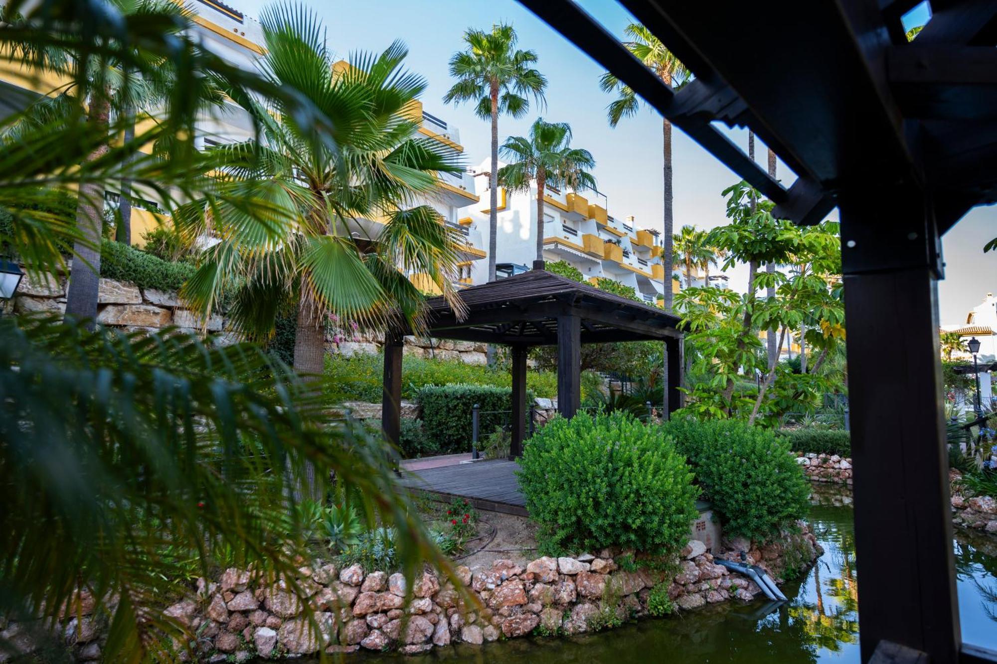 Calanova Golf Seaviews