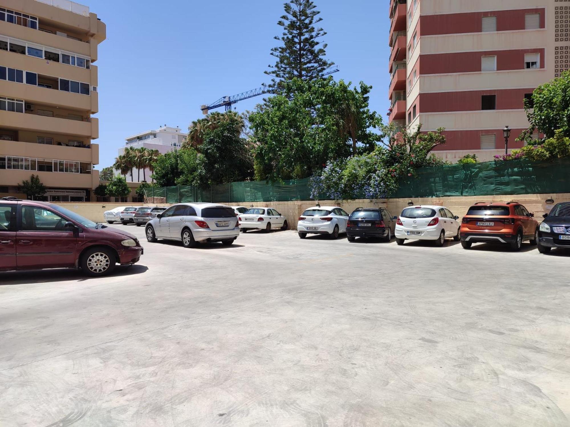Burgos Holidays Apartment *