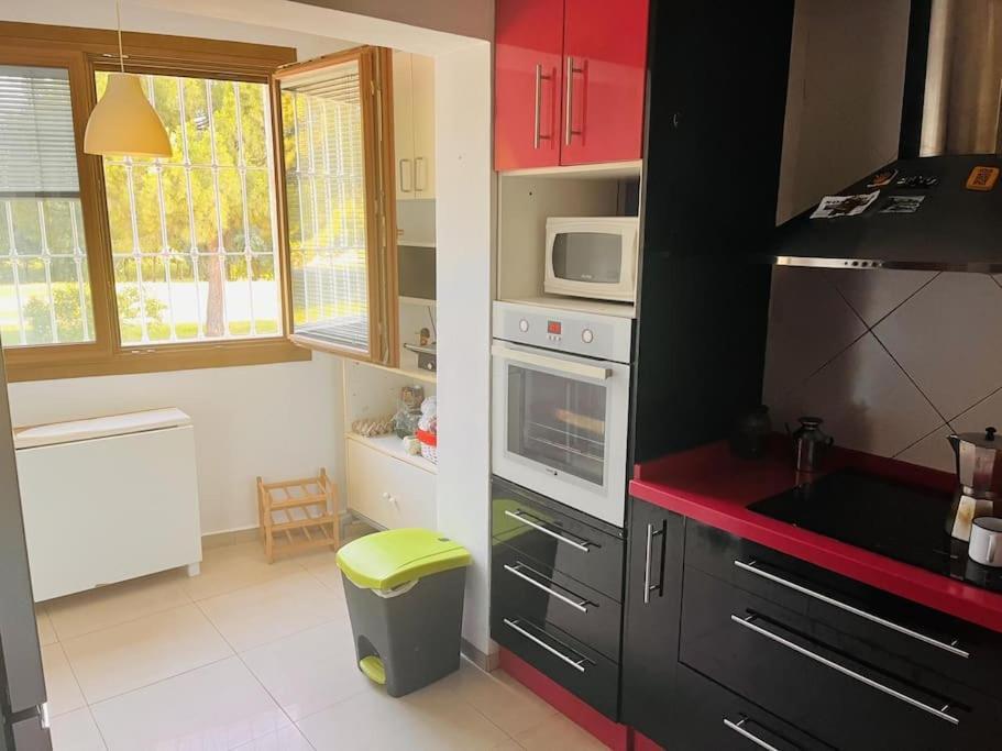 De La Cruz Apartment