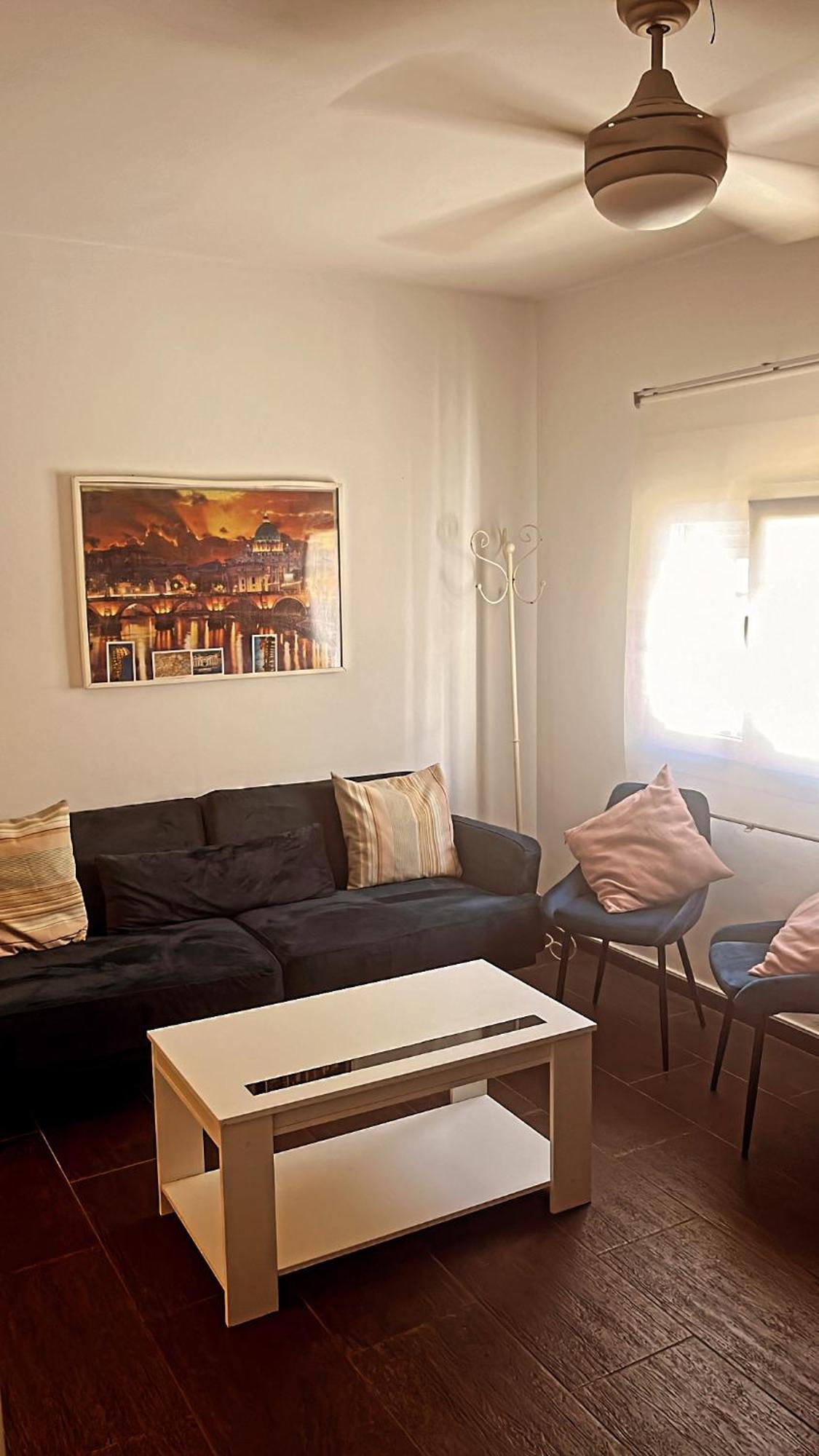 De La Cruz Apartment