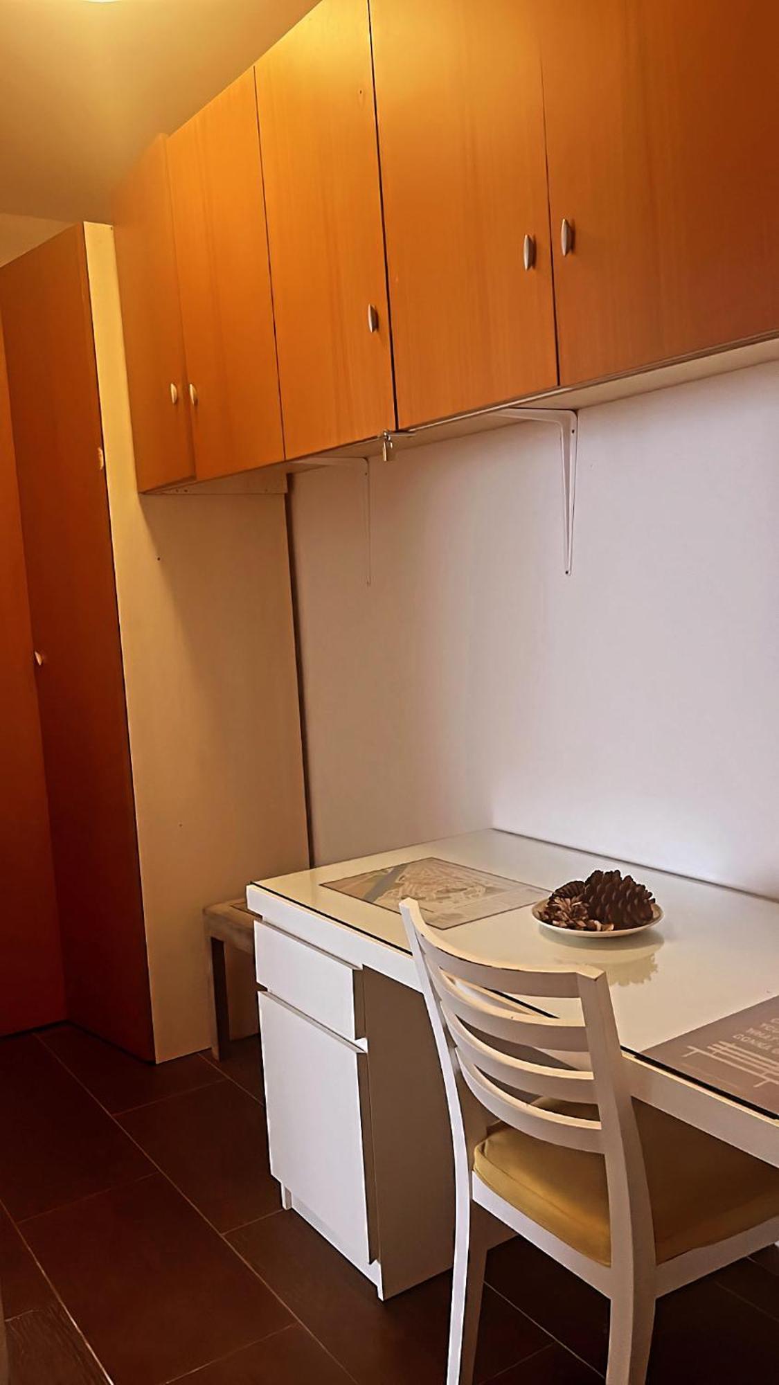 De La Cruz Apartment