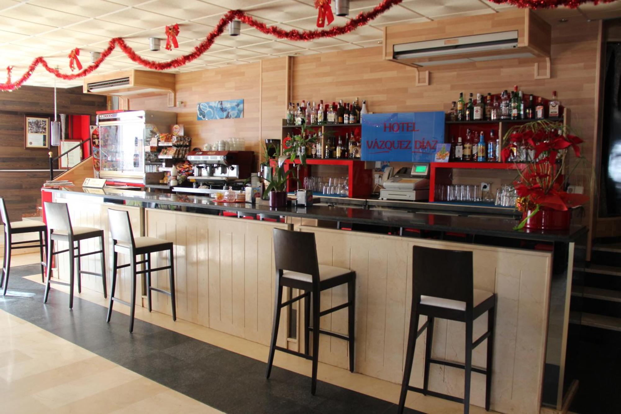 Hotel Vazquez Diaz *