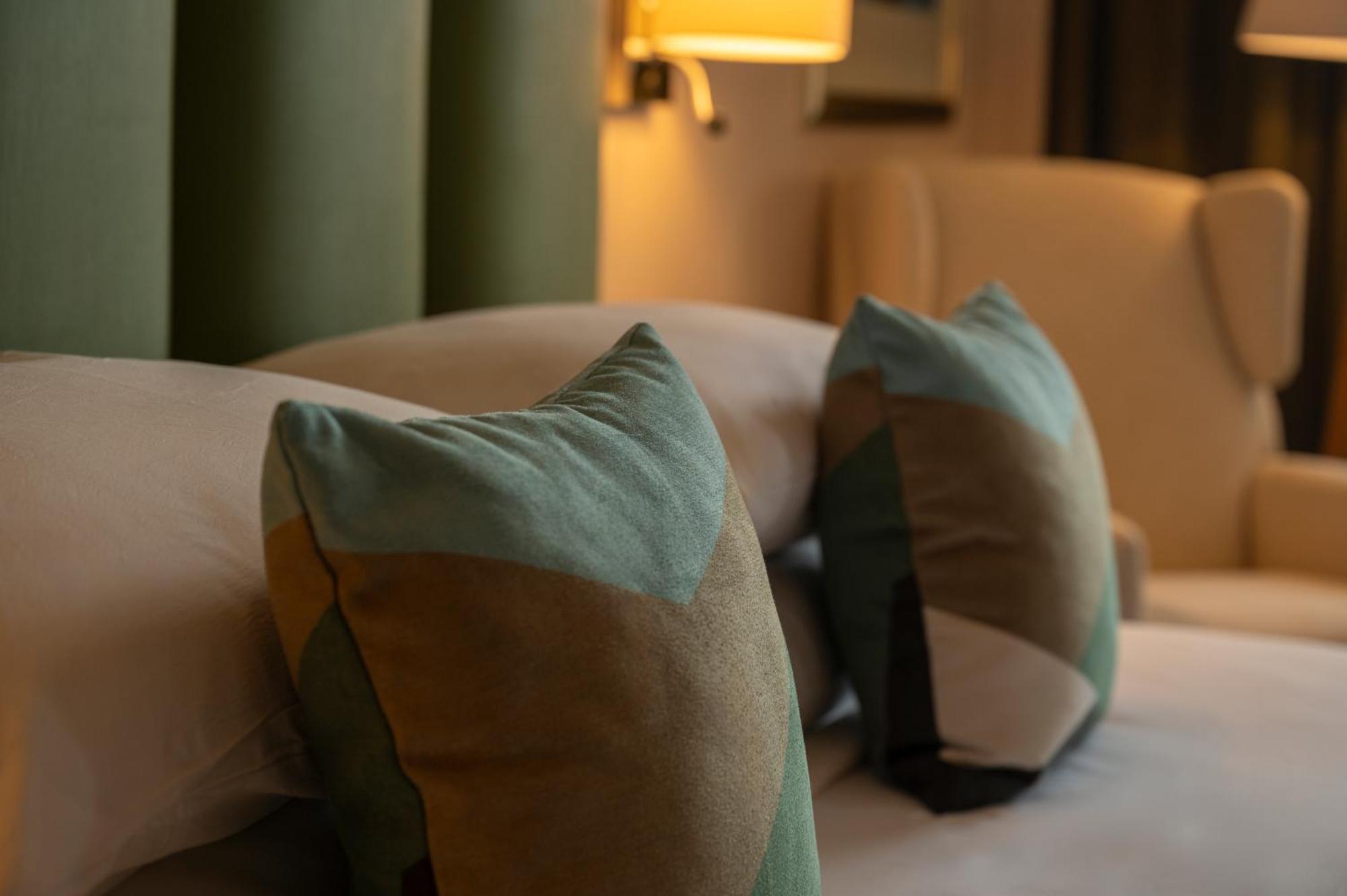 Hesperia Barcelona Sant Just Hotel 4*