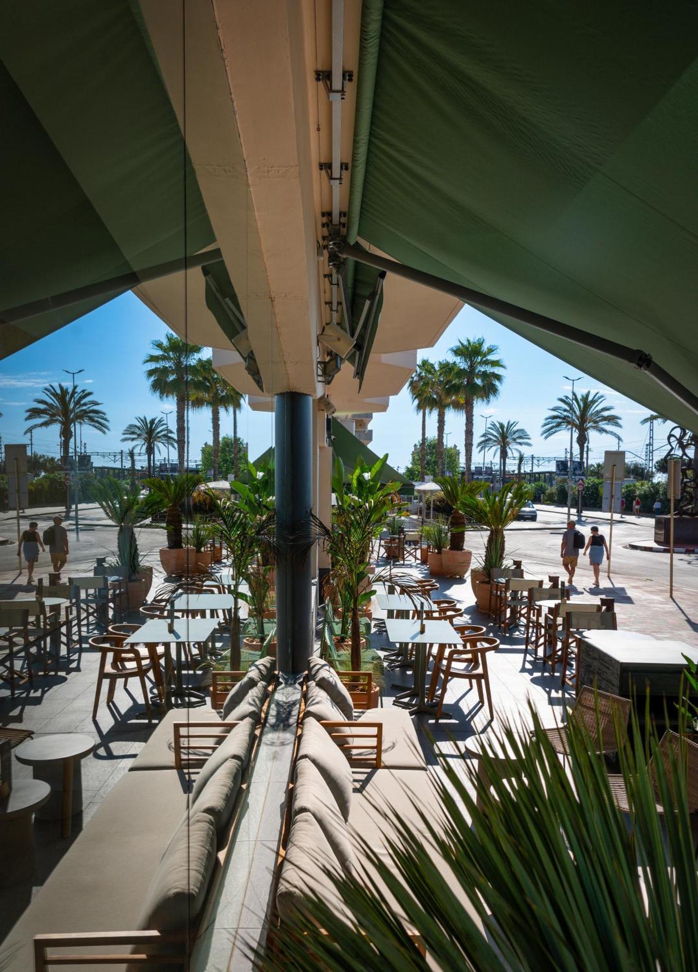 Hotel Aqua Promenade 4*
