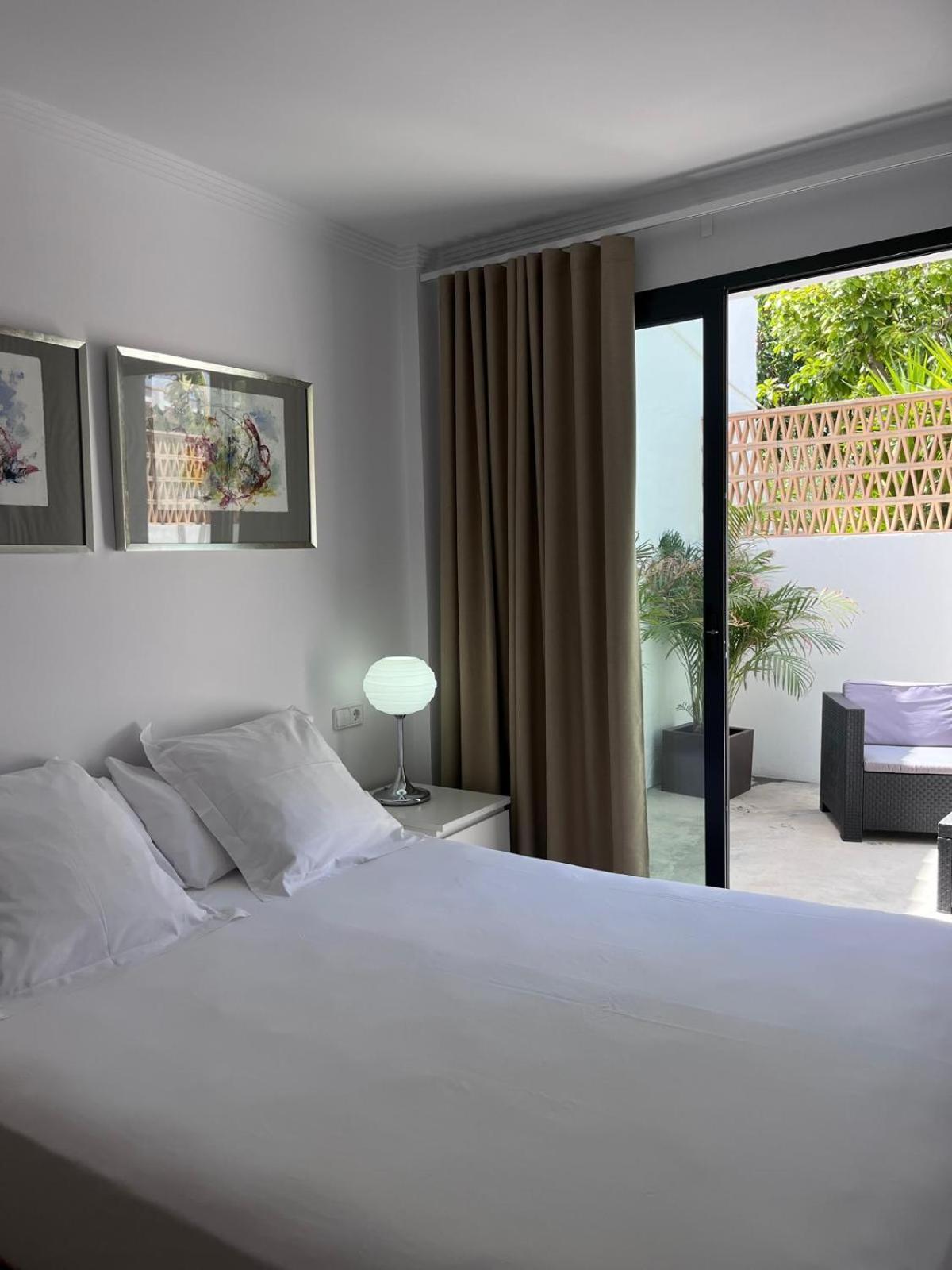 Nou Roma Hotel