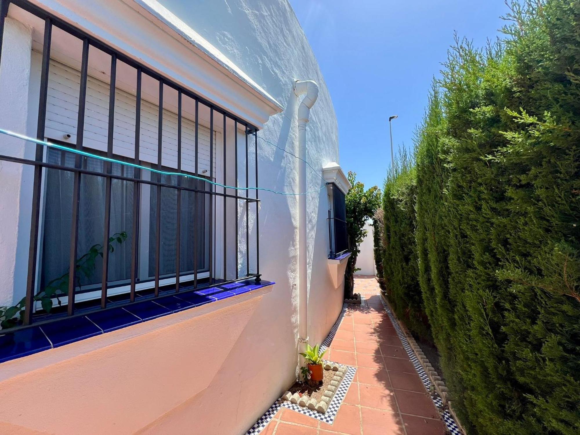 Alextia La Barrosa Apartment *
