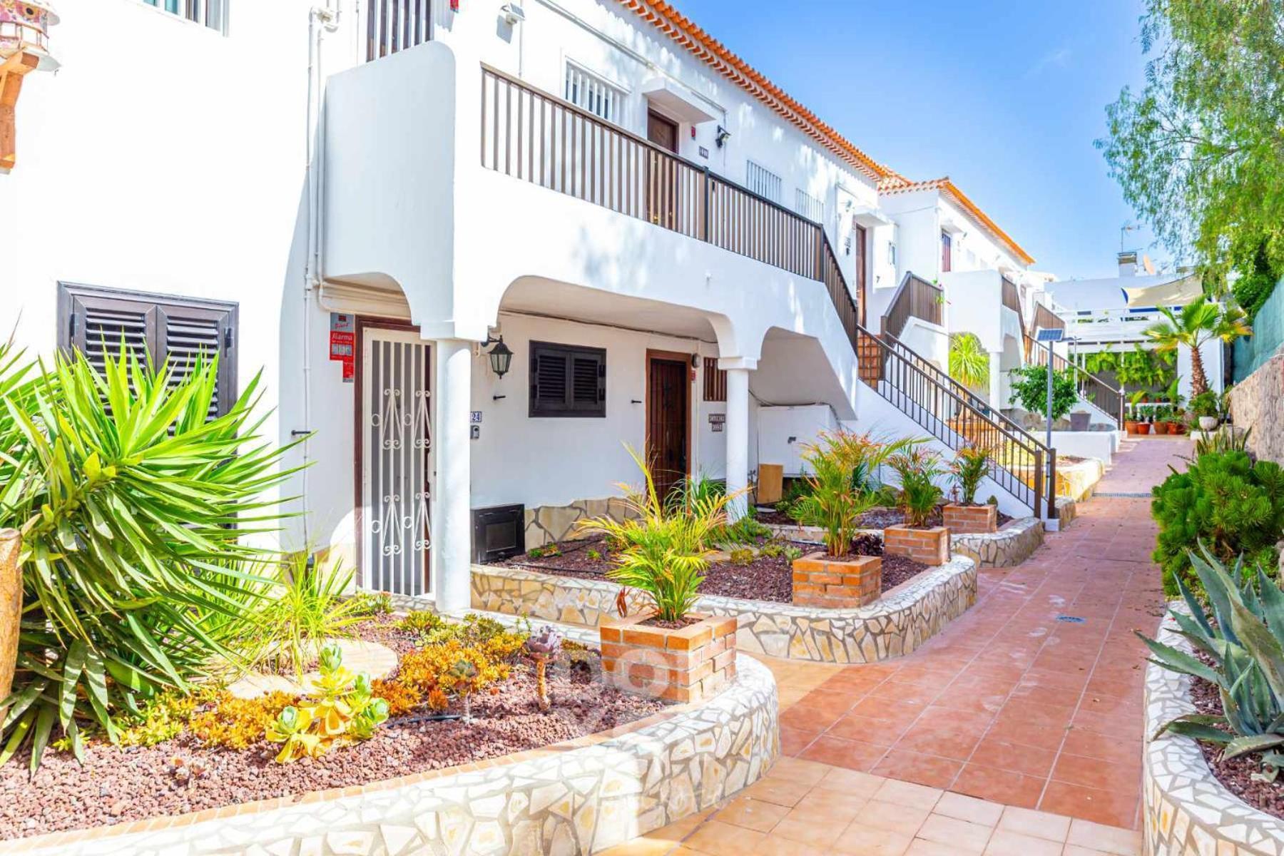 Paraiso Royal Apartahotel