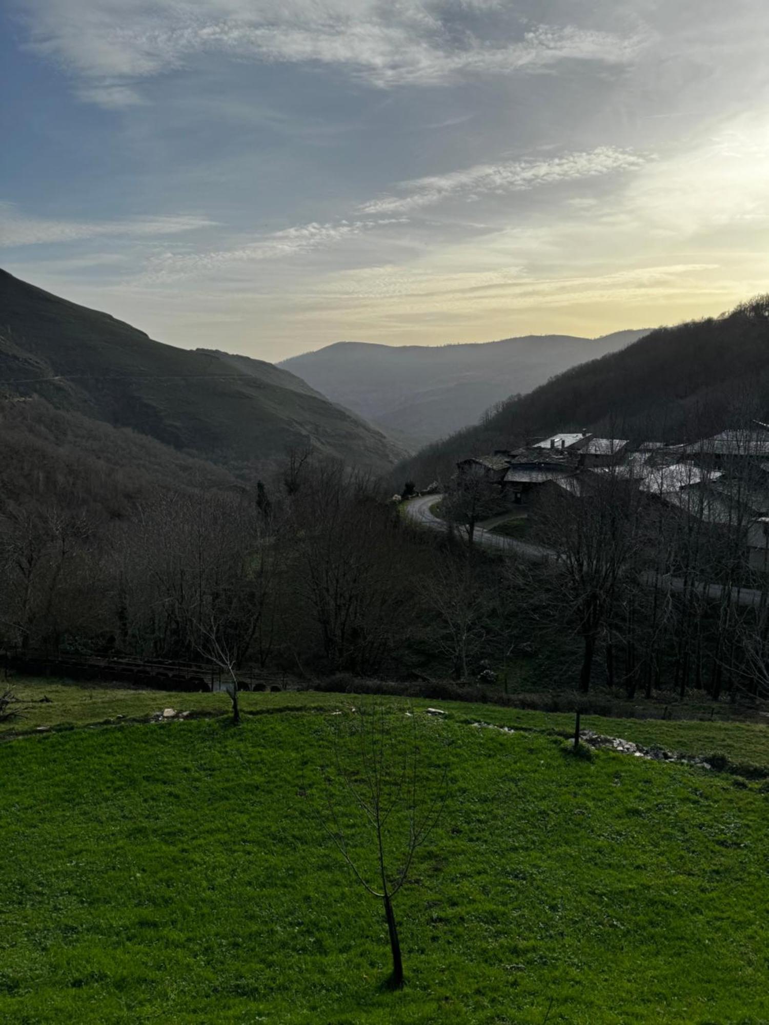 A Barreira -lar Da Cima- Apartment
