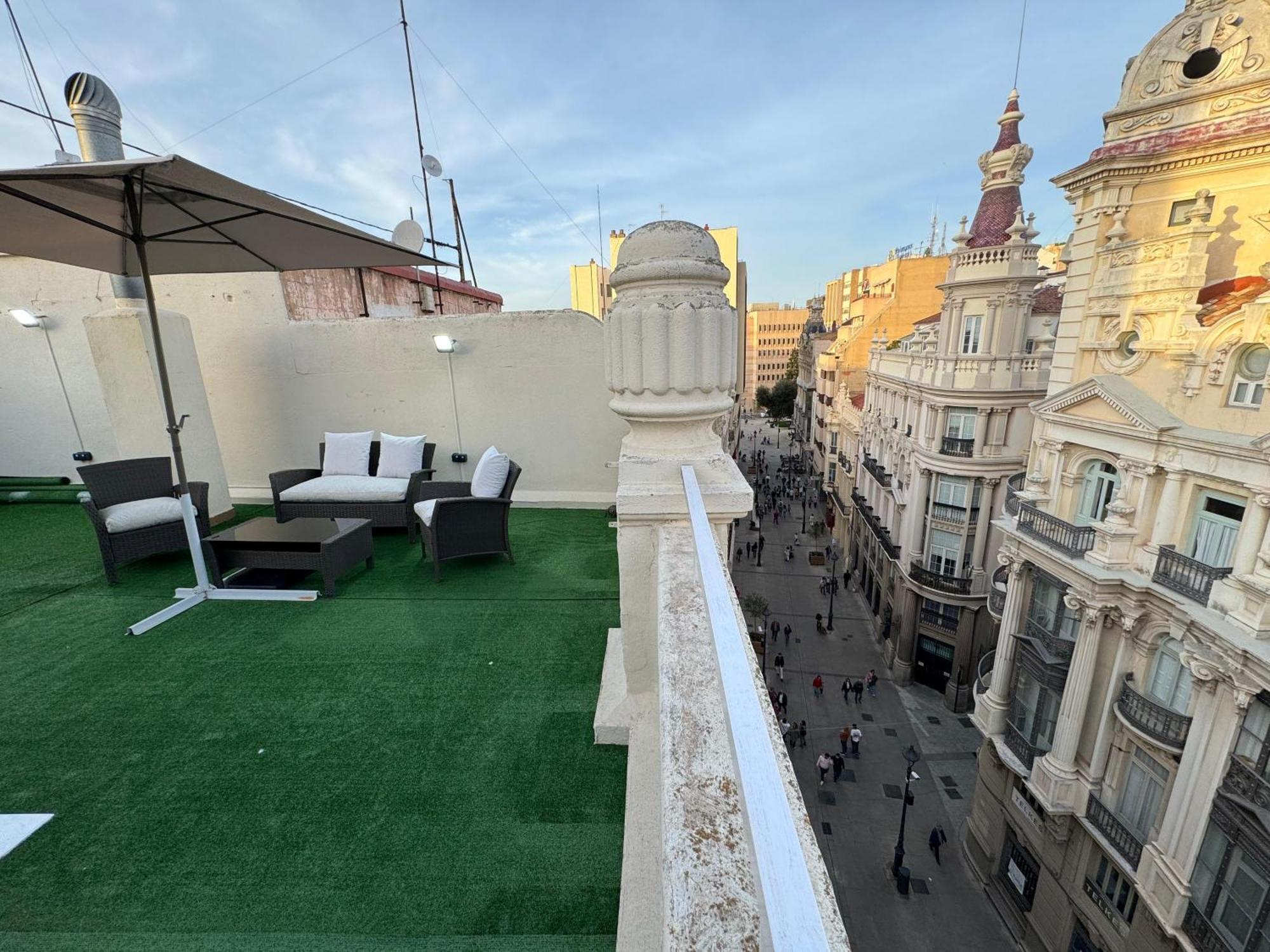 Estudio Con Terraza Y Vistas En El Centro *
