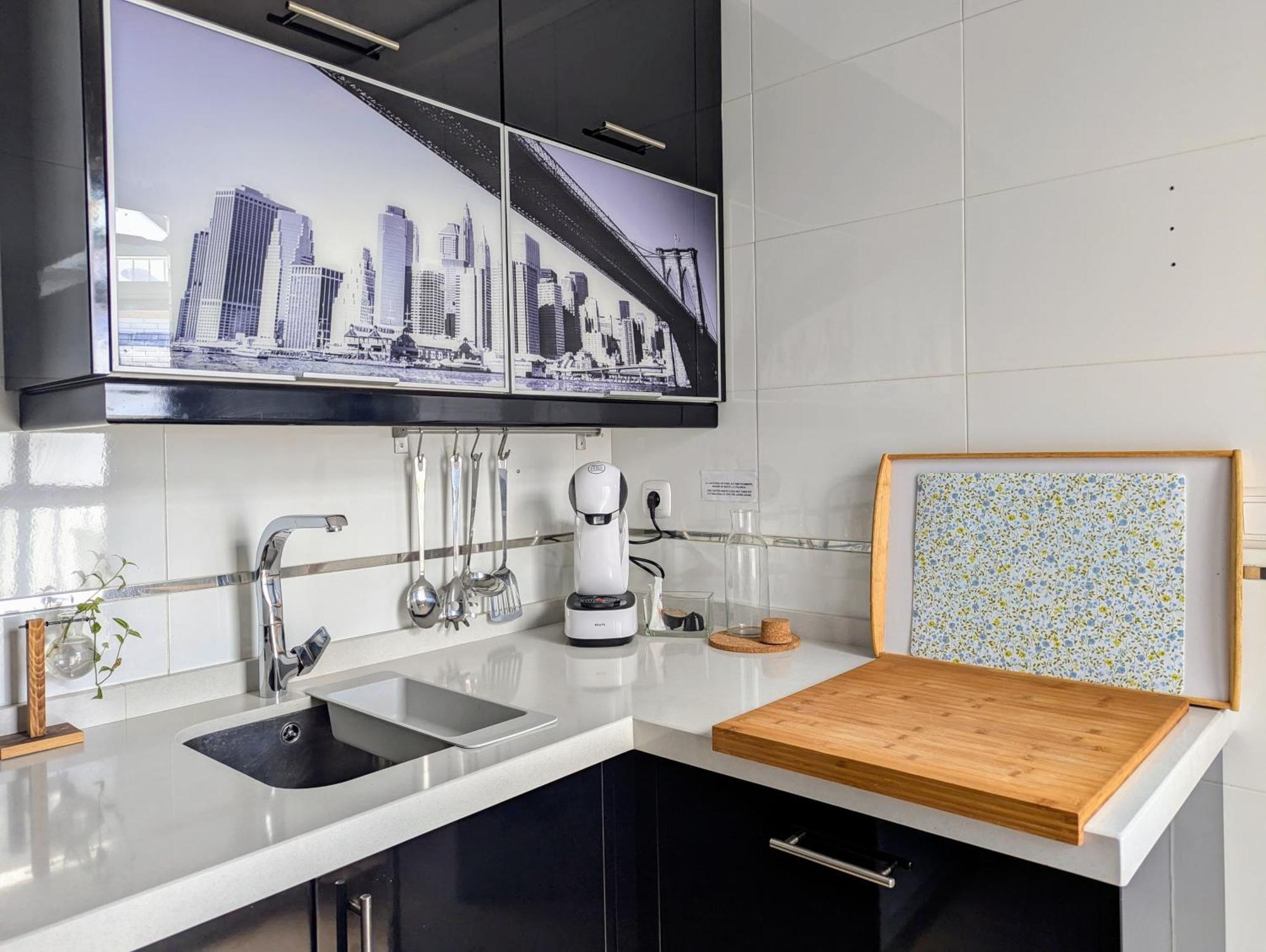 Puerta Del Noroeste Apartment *