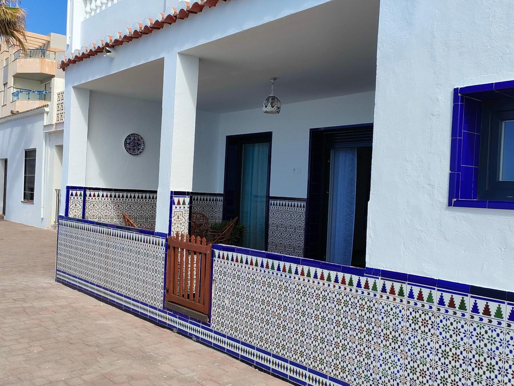 Seafront Homes Apartment Castillo de Banos