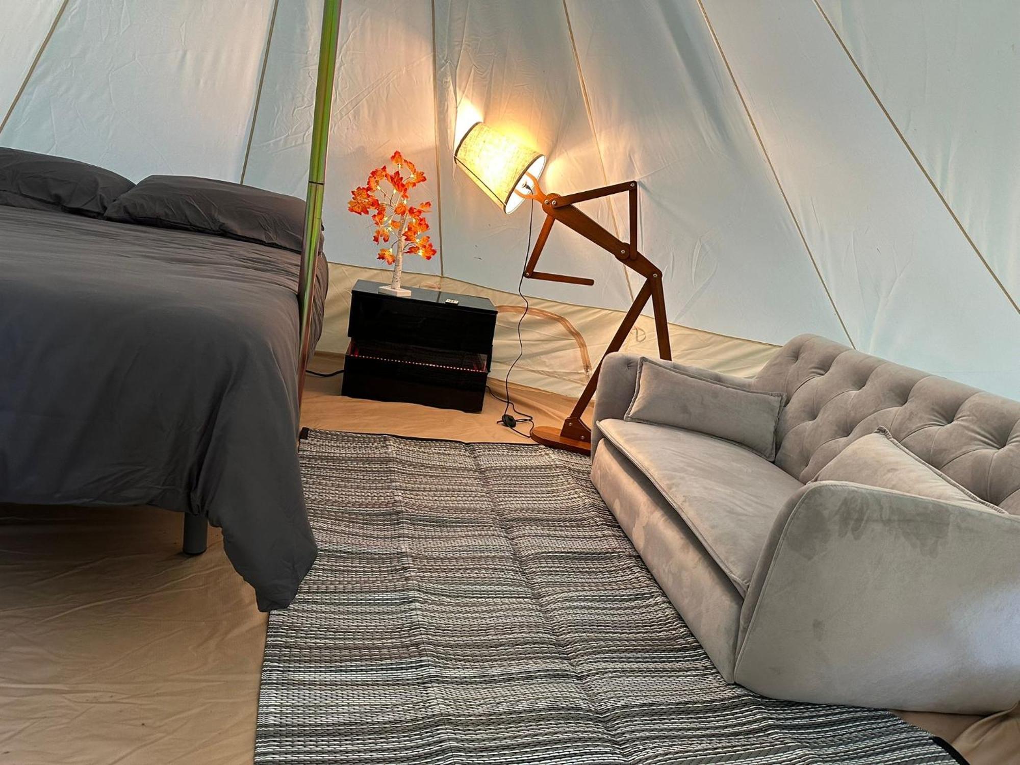 Tiendas Safaris Campo de lujo Ripoll