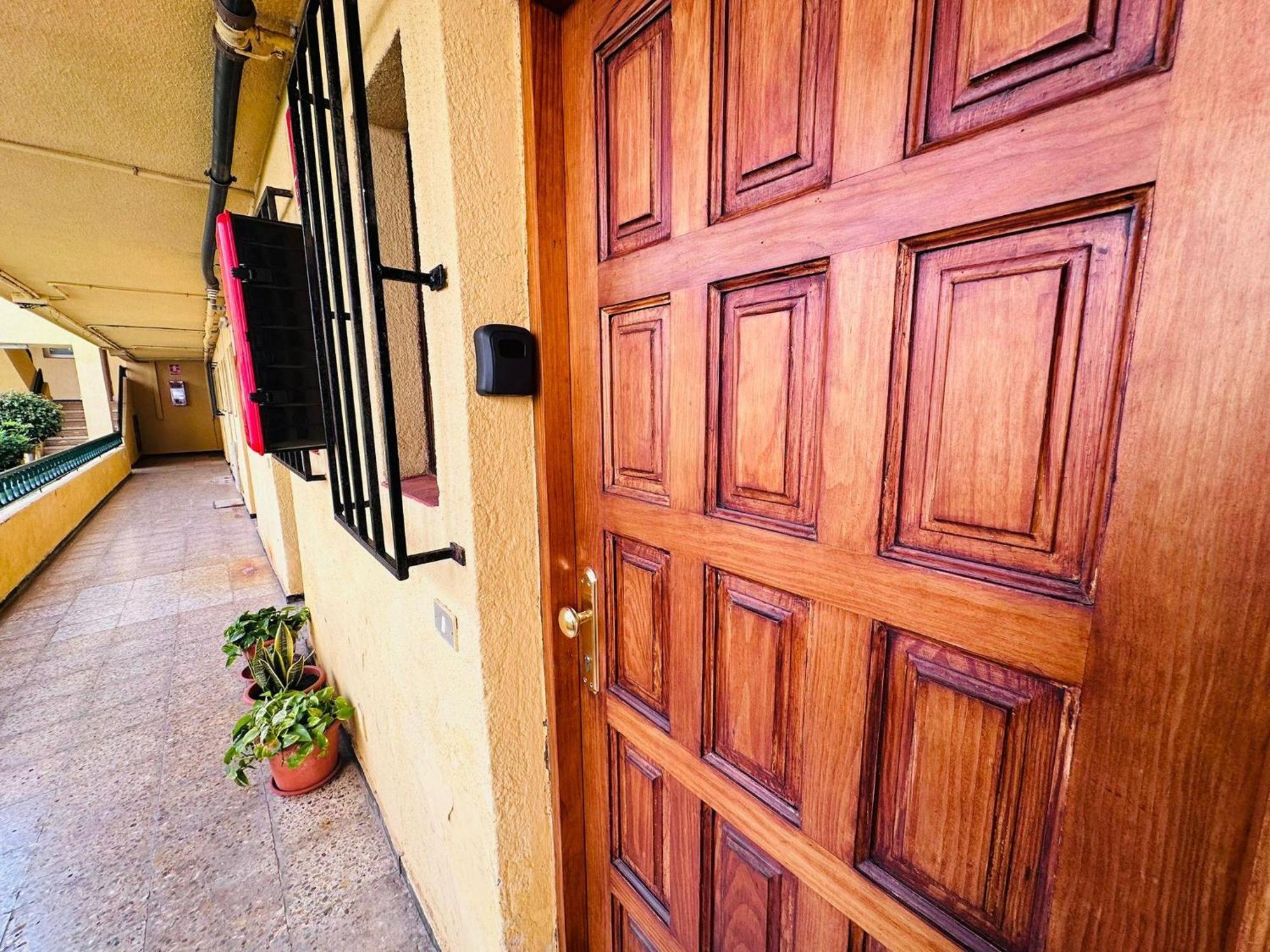 Apartamento Cozy 2-bed & Sofa-bed In Cristianos *