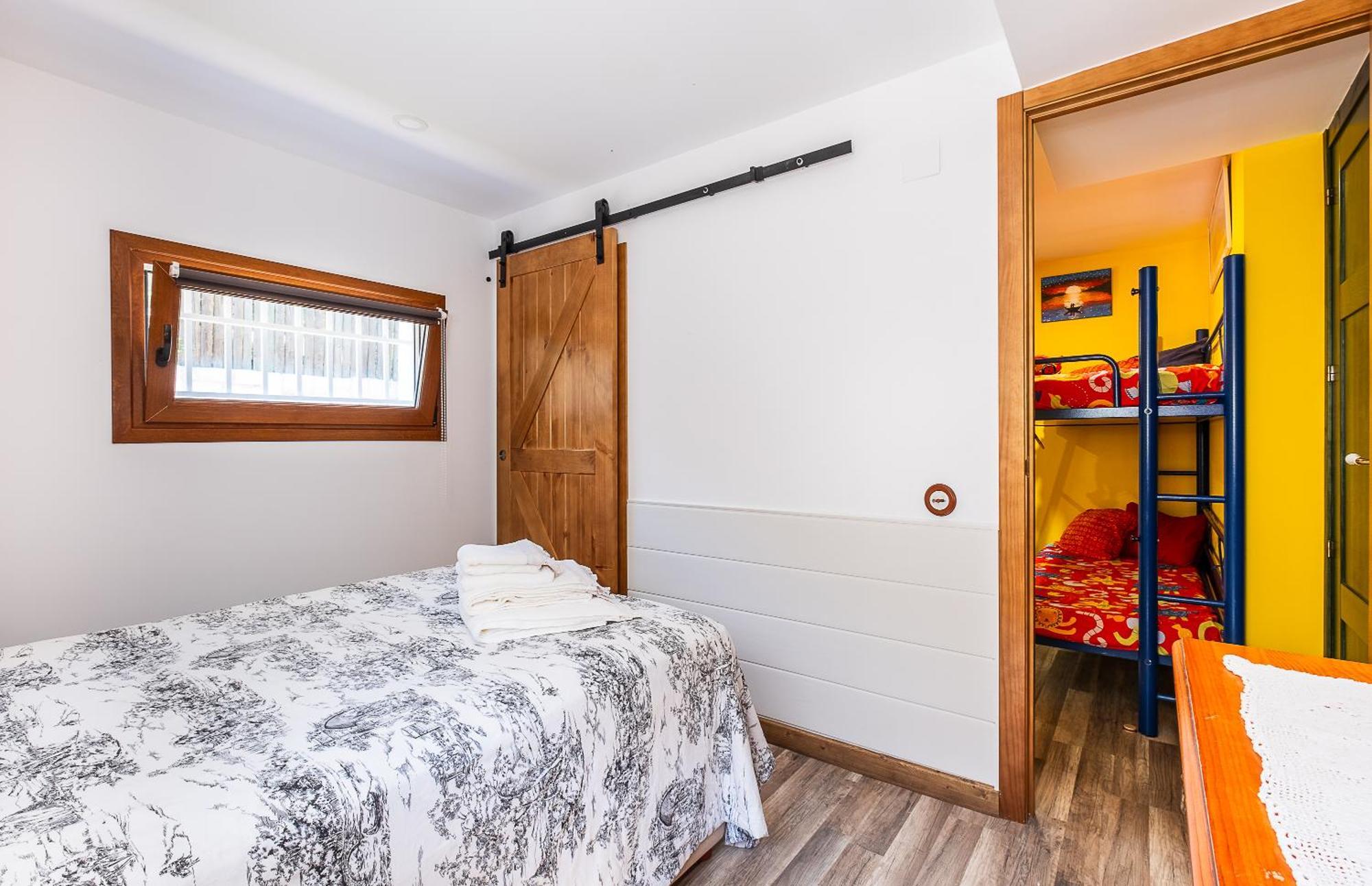Apartment La Puerta Mataelpino