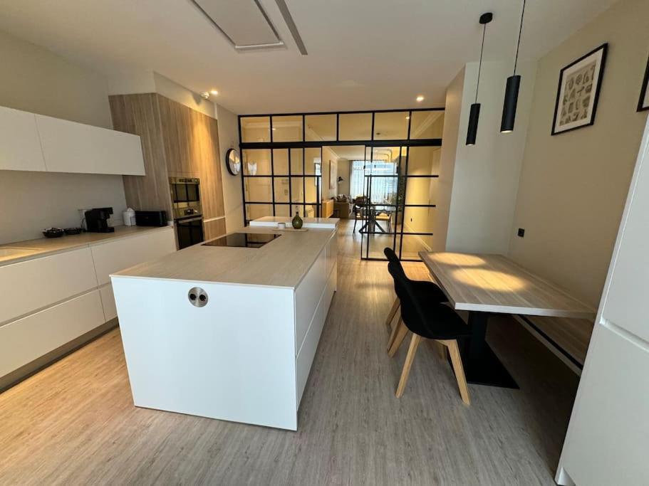 Maison Du Centre By Oktheway Apartment A Coruna