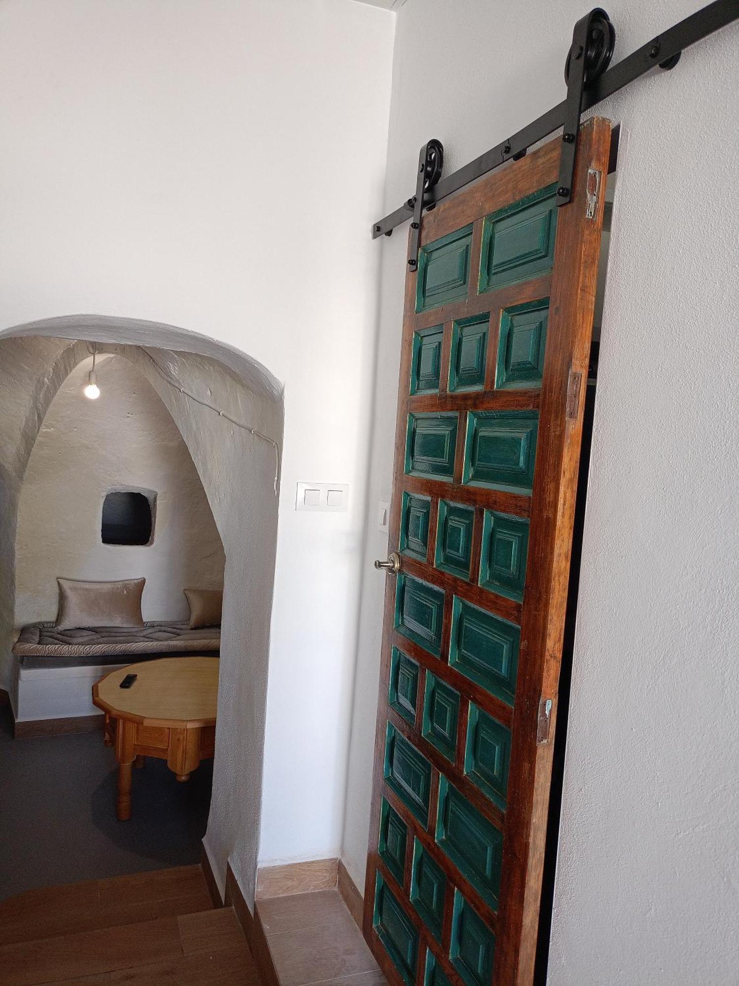 Encantadora Casa-cueva En Pleno Barrio Alfarero De Holiday home