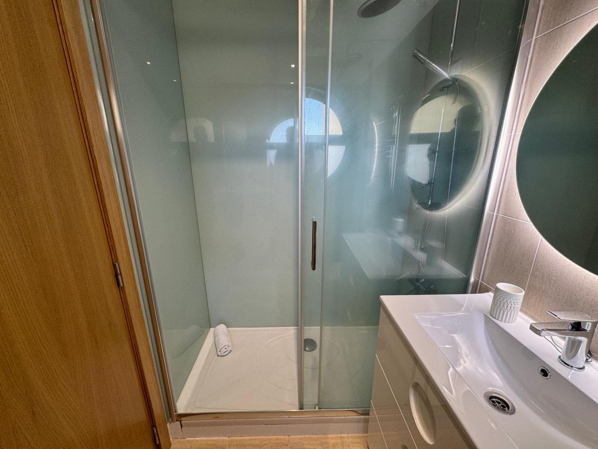 Oktheway Apartamento Ares