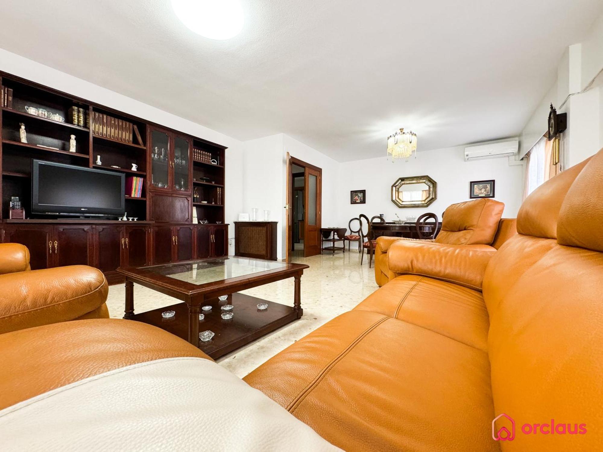 Casa Abadia *
