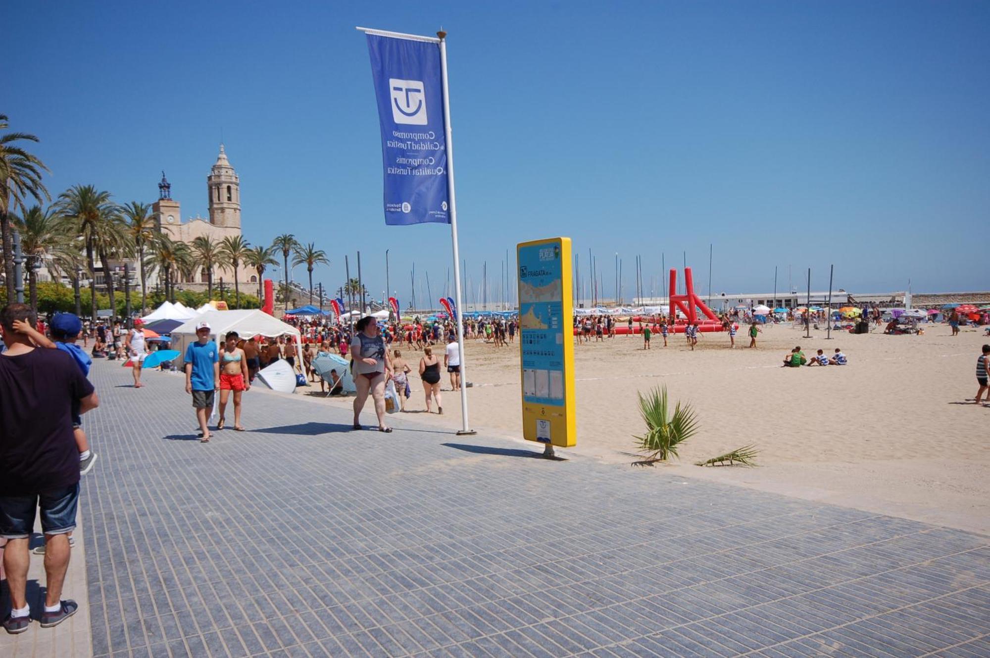 Pensión By Sitges