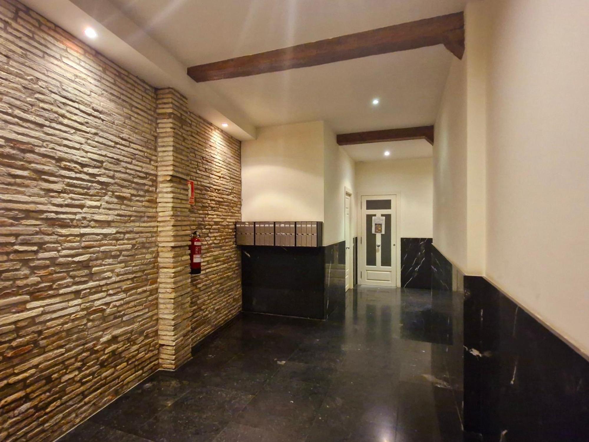 Lux Wood Loft With Air Con & Lift