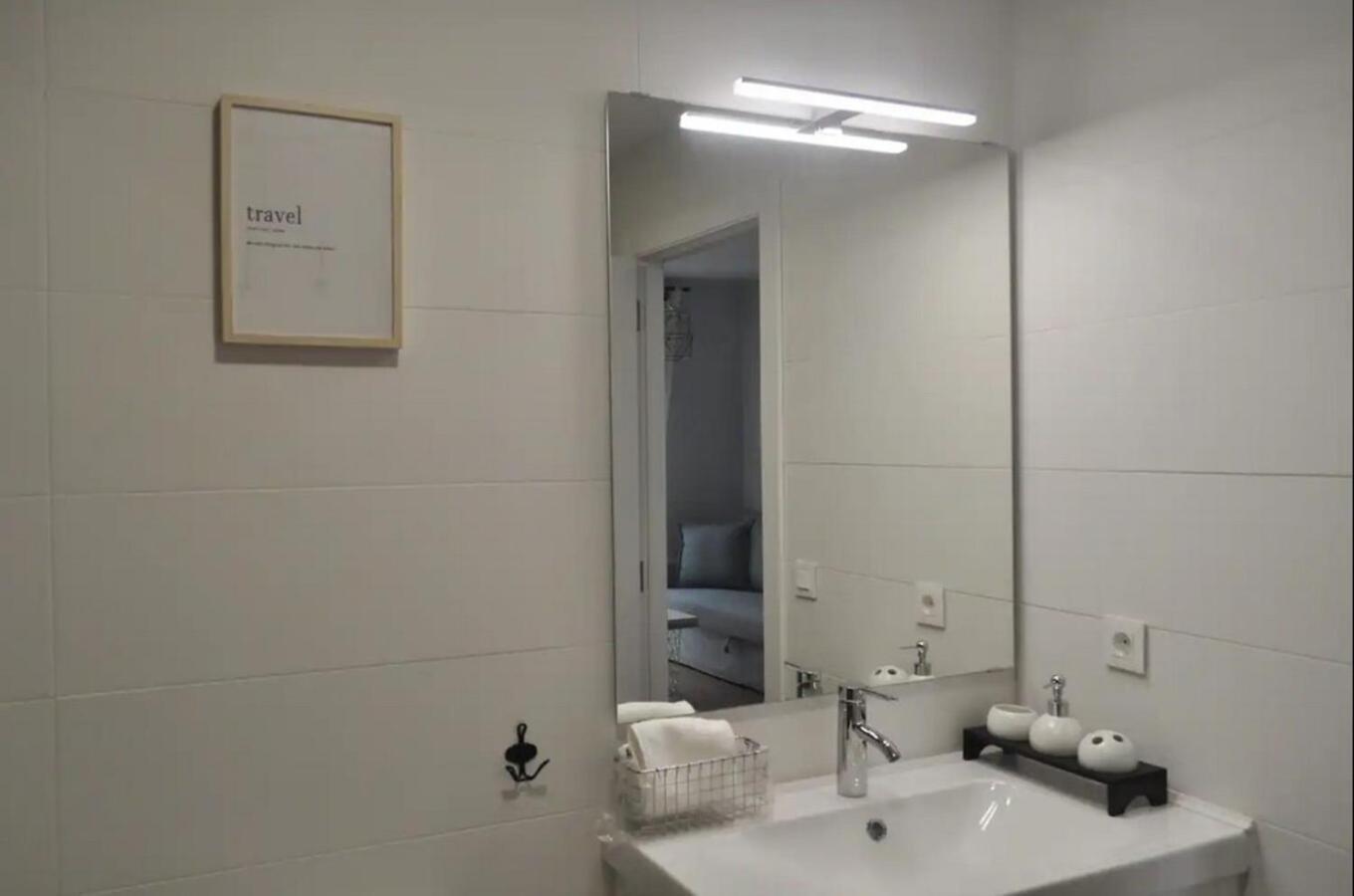 Vivienda Uso Turistico Zapateria 1 Licencia Vut 42120 *